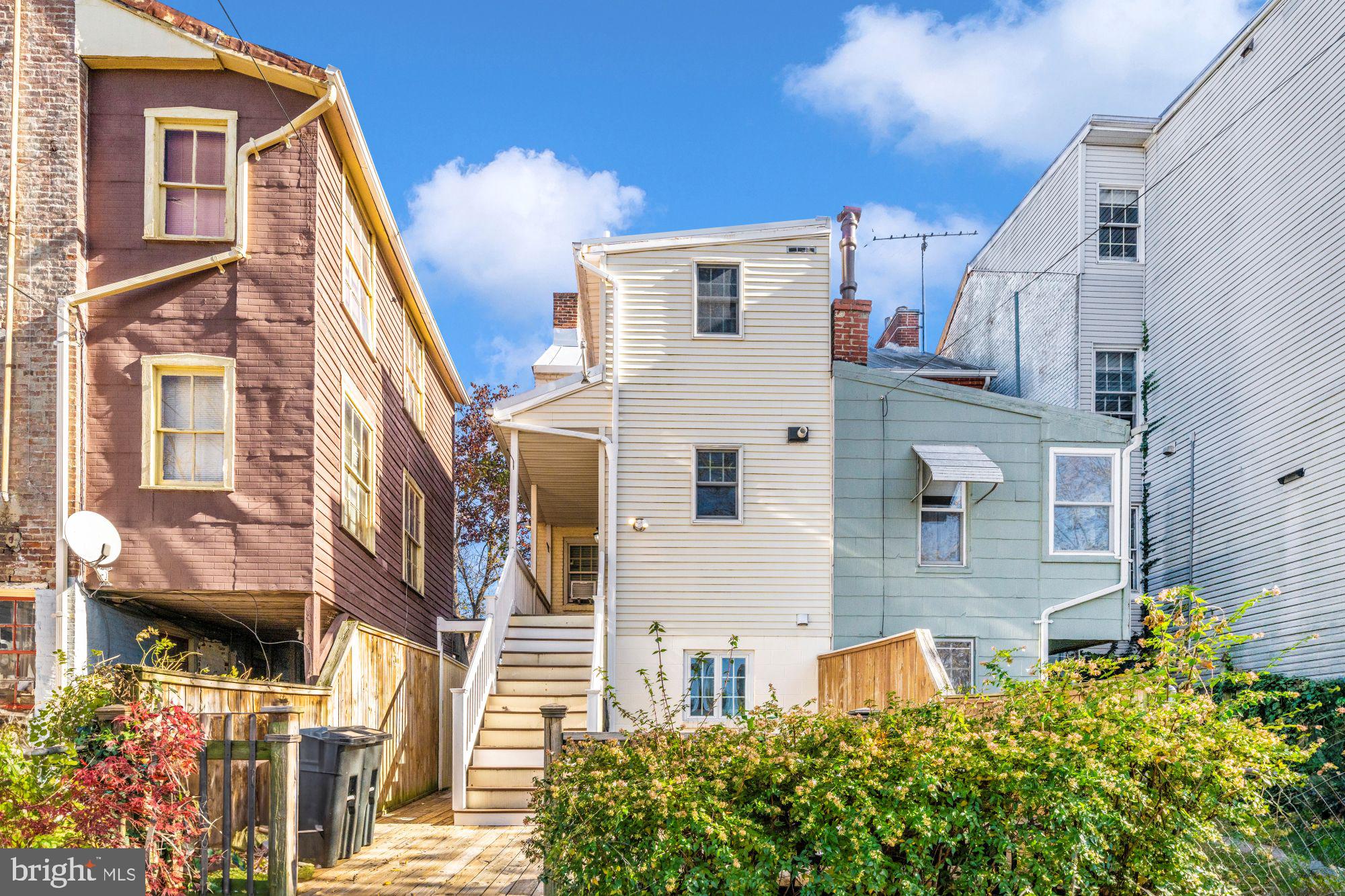 DOWNTOWN FREDERICK - Residential Lease