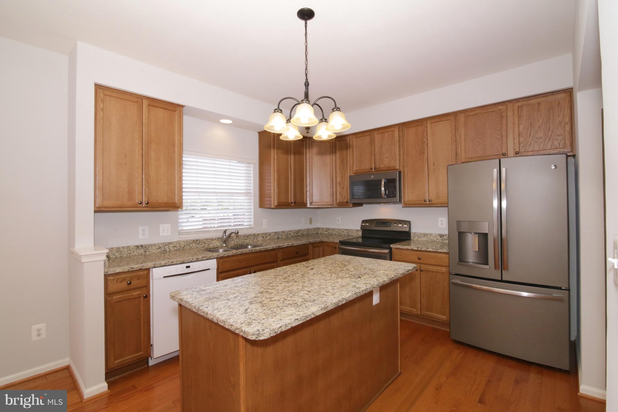 RIVER OAKS - Residential