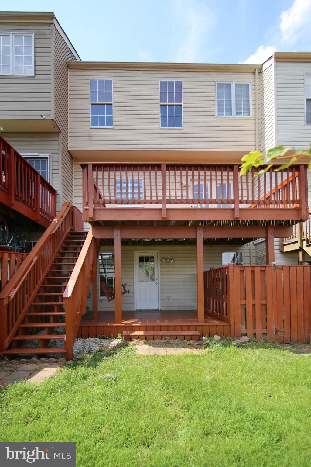 RIVER OAKS - Residential