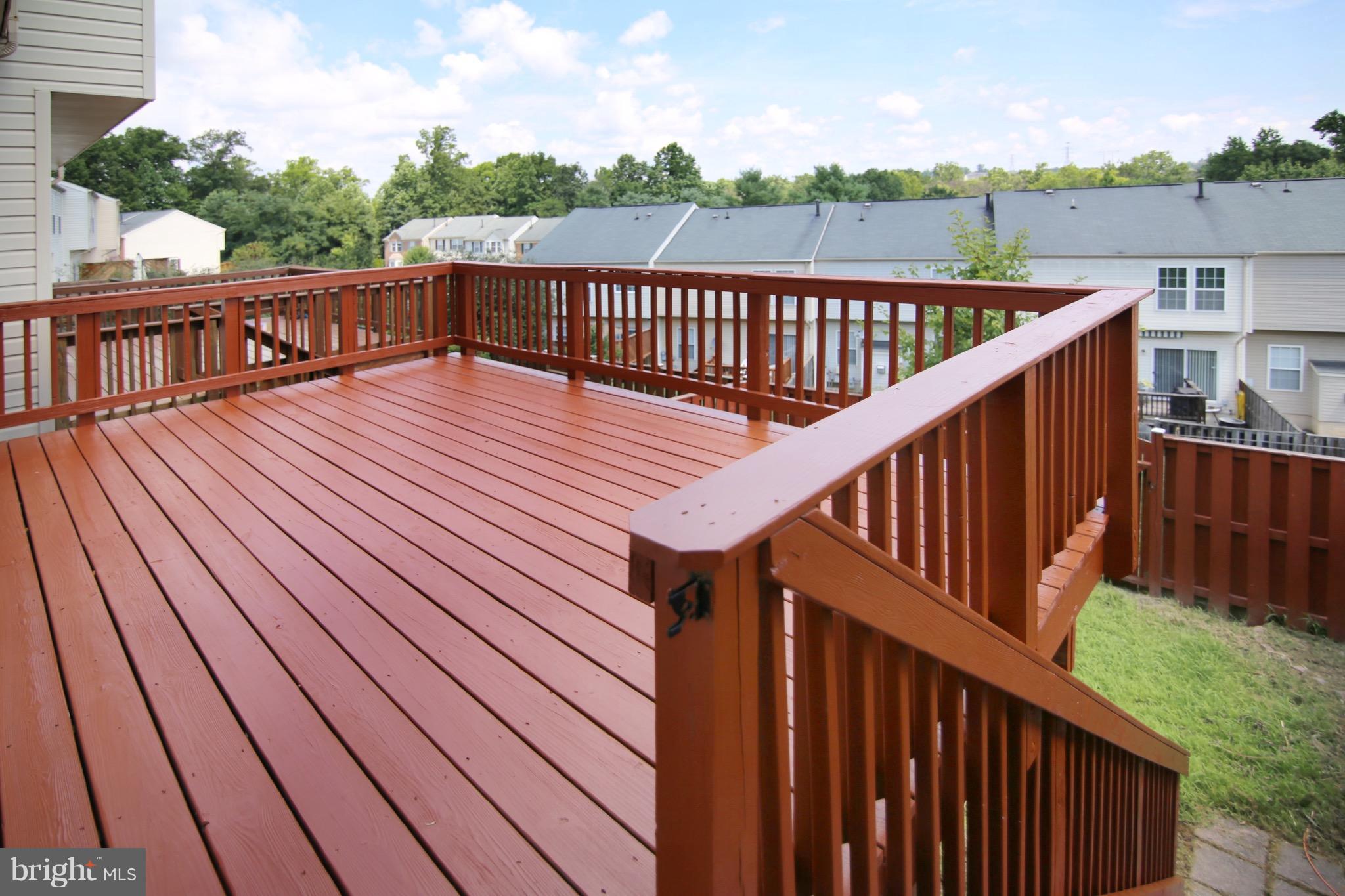 RIVER OAKS - Residential