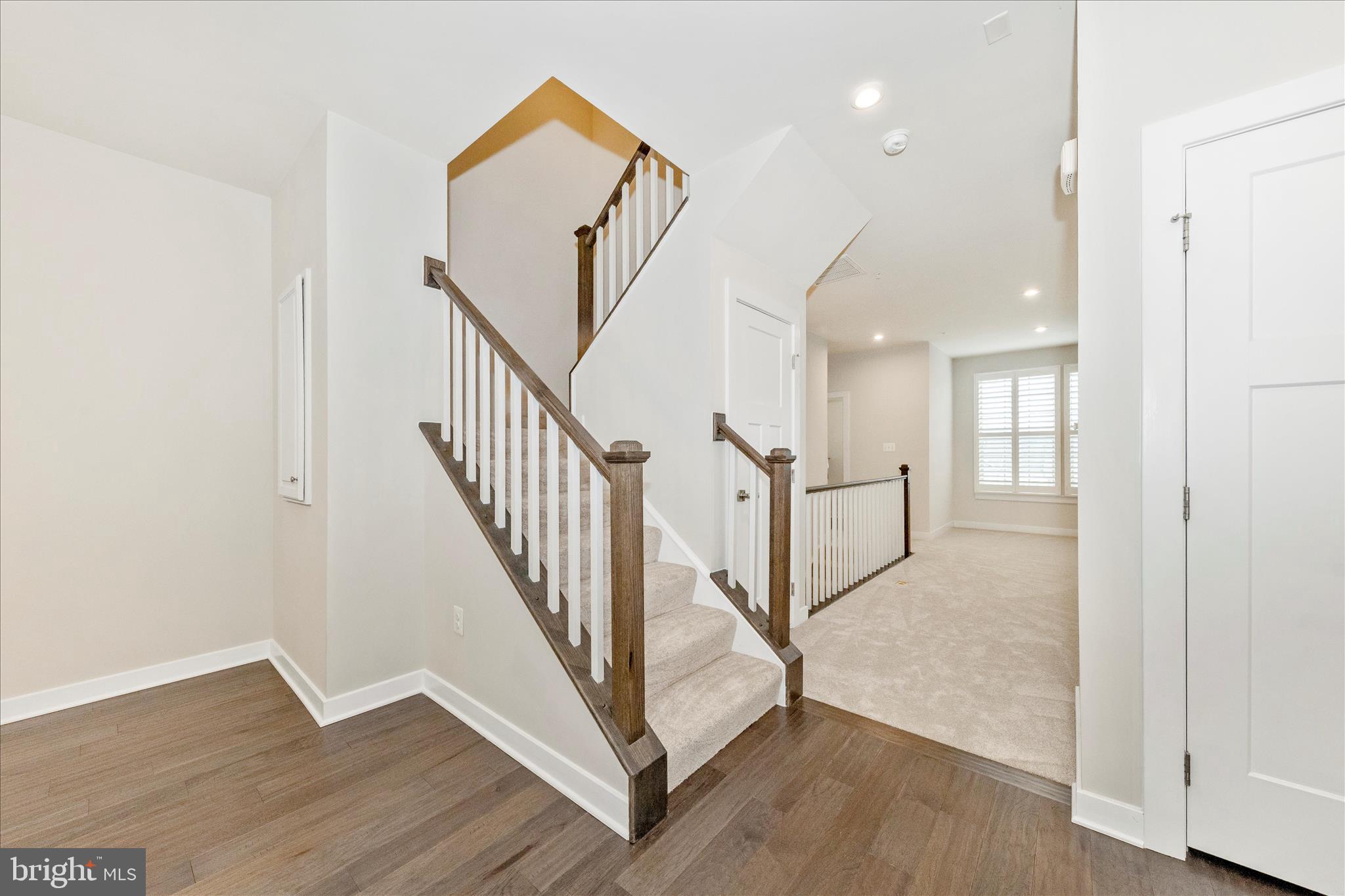 CABIN BRANCH - Residential