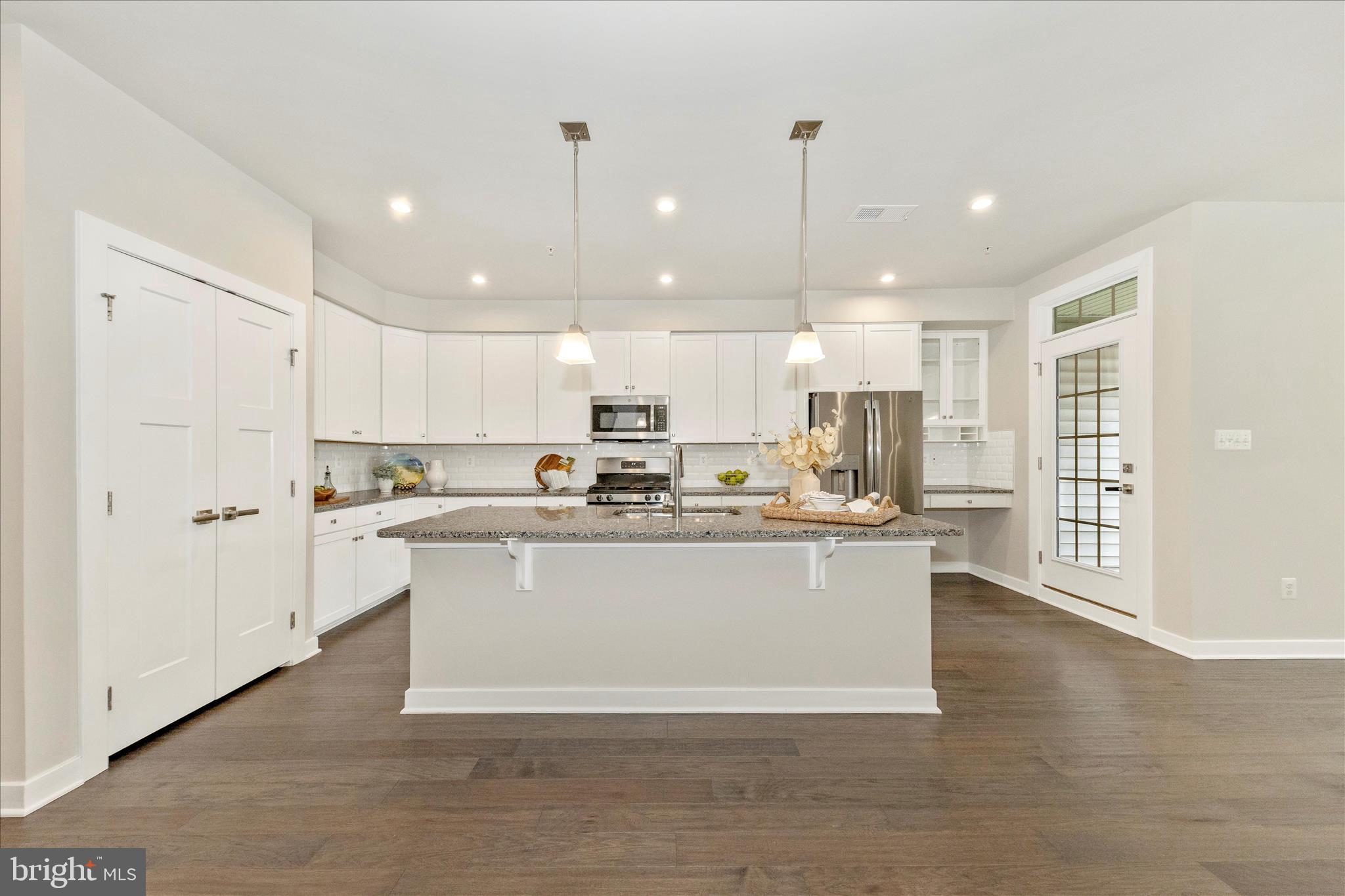 CABIN BRANCH - Residential