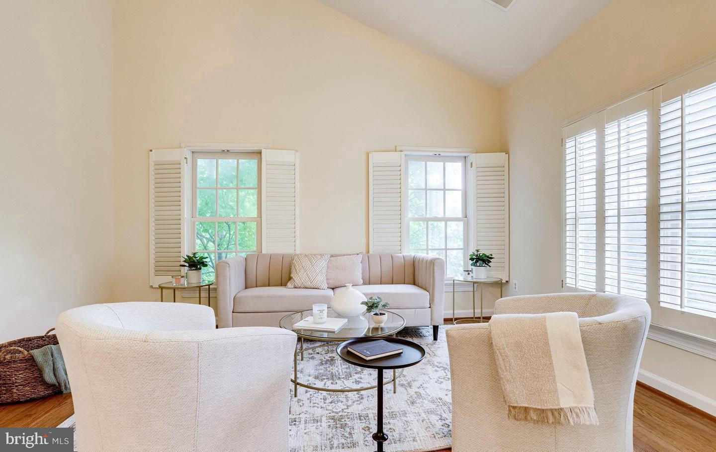 HUNTING RIDGE - Residential Lease