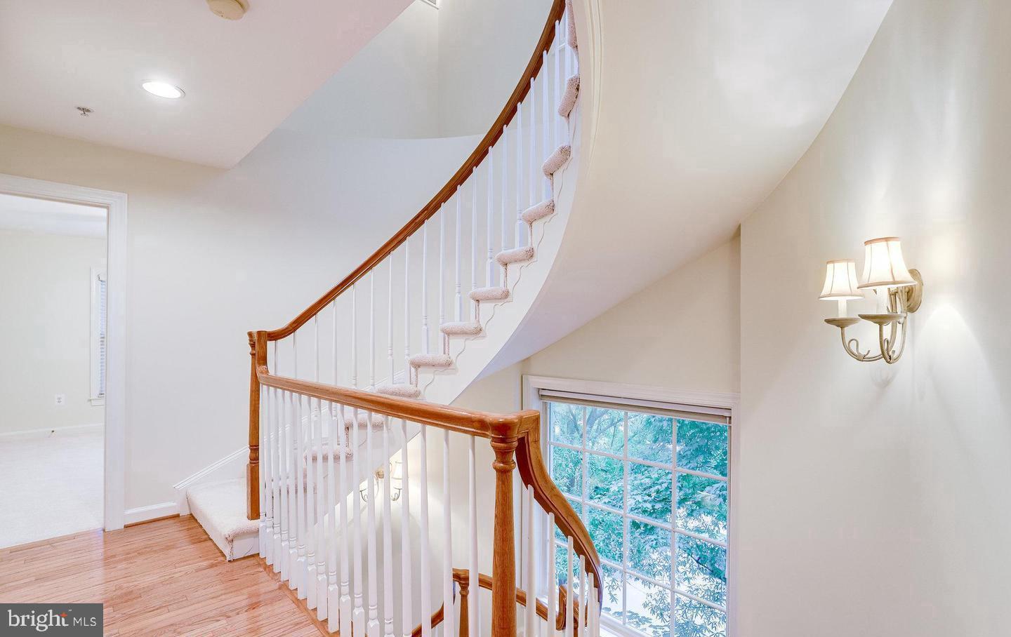 HUNTING RIDGE - Residential Lease