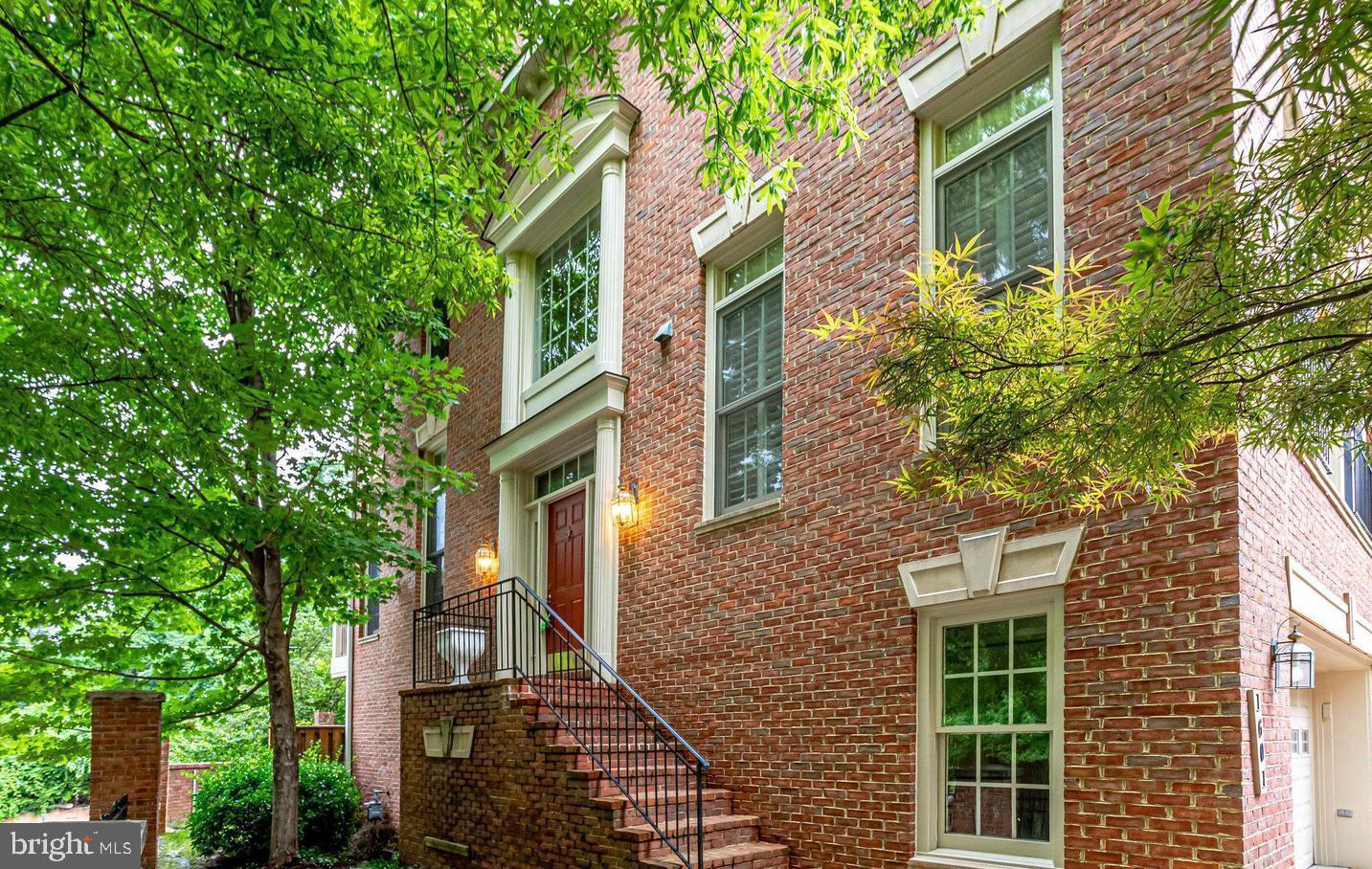 HUNTING RIDGE - Residential Lease