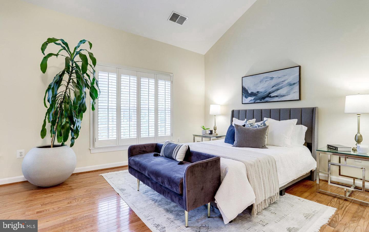 HUNTING RIDGE - Residential Lease