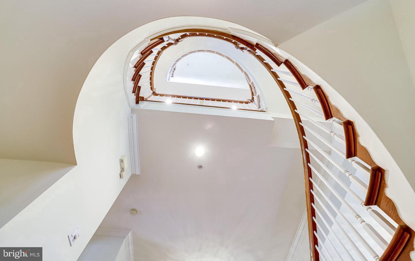 HUNTING RIDGE - Residential Lease