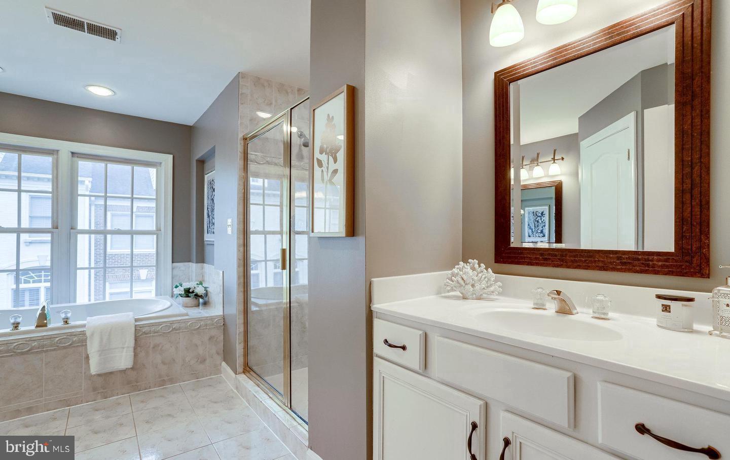 HUNTING RIDGE - Residential Lease