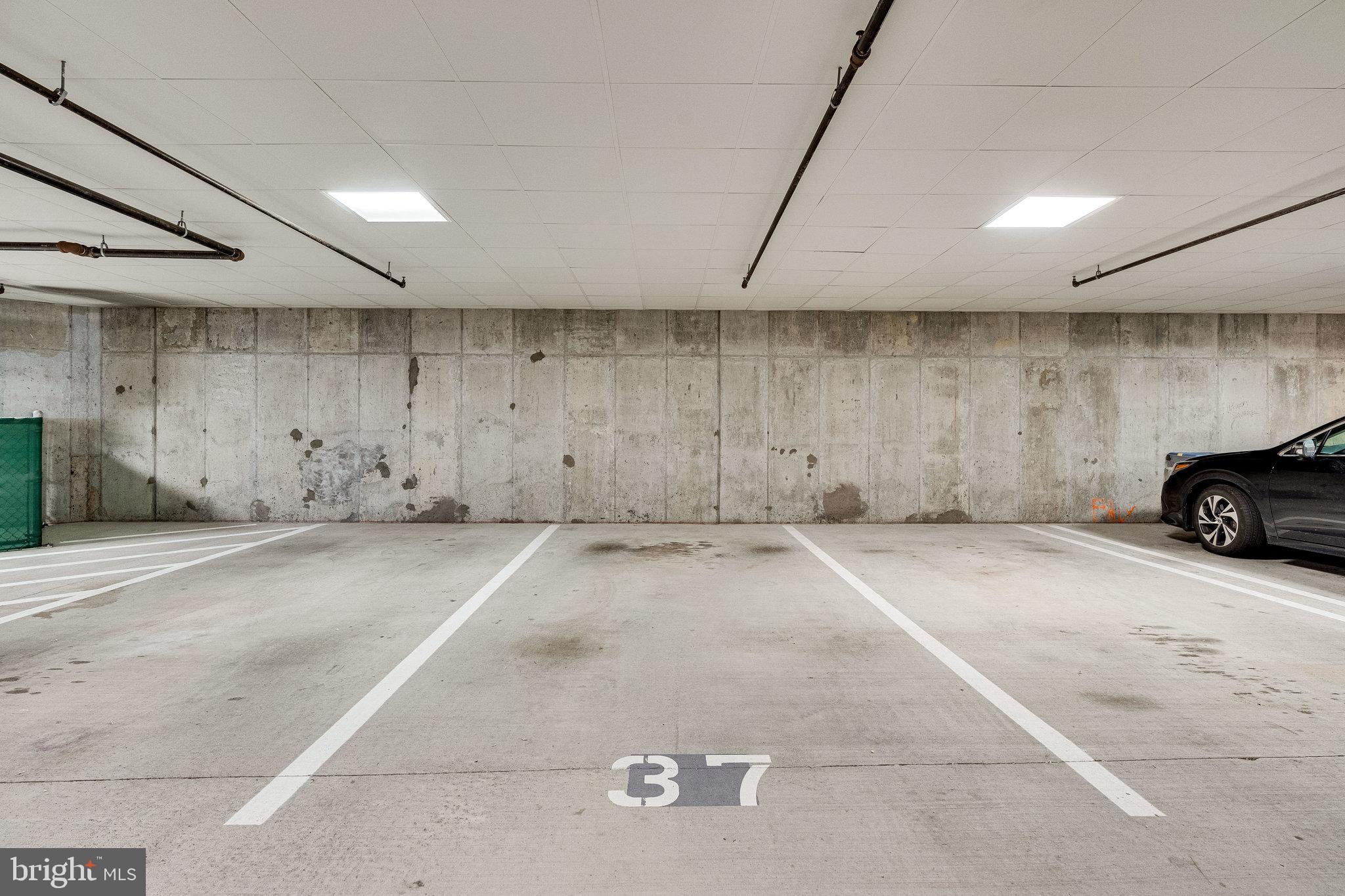 MERCER PARK CONDOMINIUM - Residential