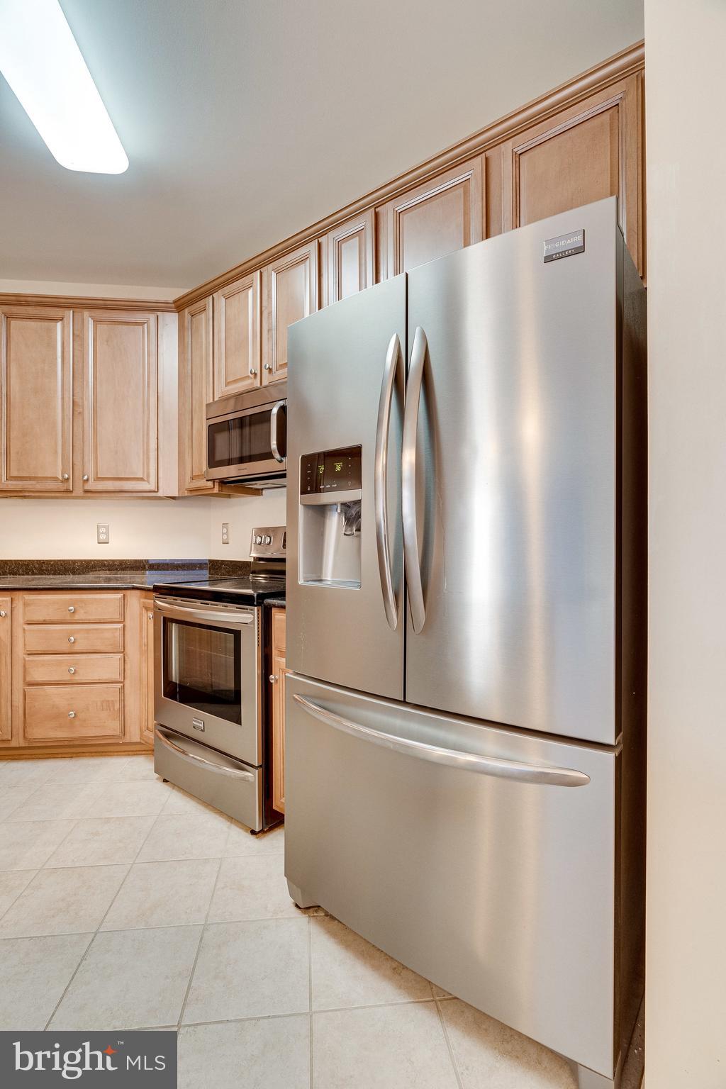 MERCER PARK CONDOMINIUM - Residential