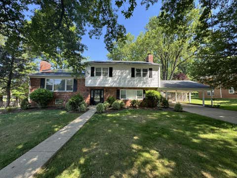 Homes For Rent - 1100 Maple Avenue<br/> VIENNA, VA 22180