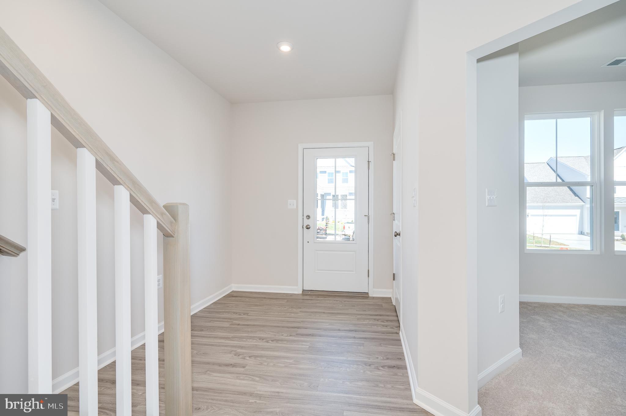 PRESIDENTS POINTE - Residential Lease