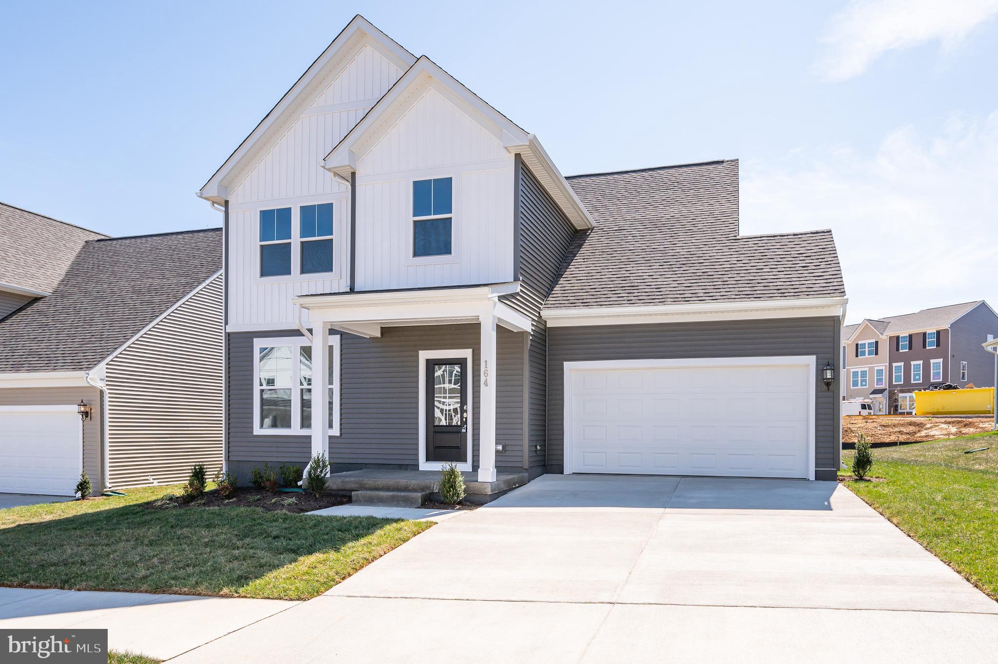 PRESIDENTS POINTE - Residential Lease