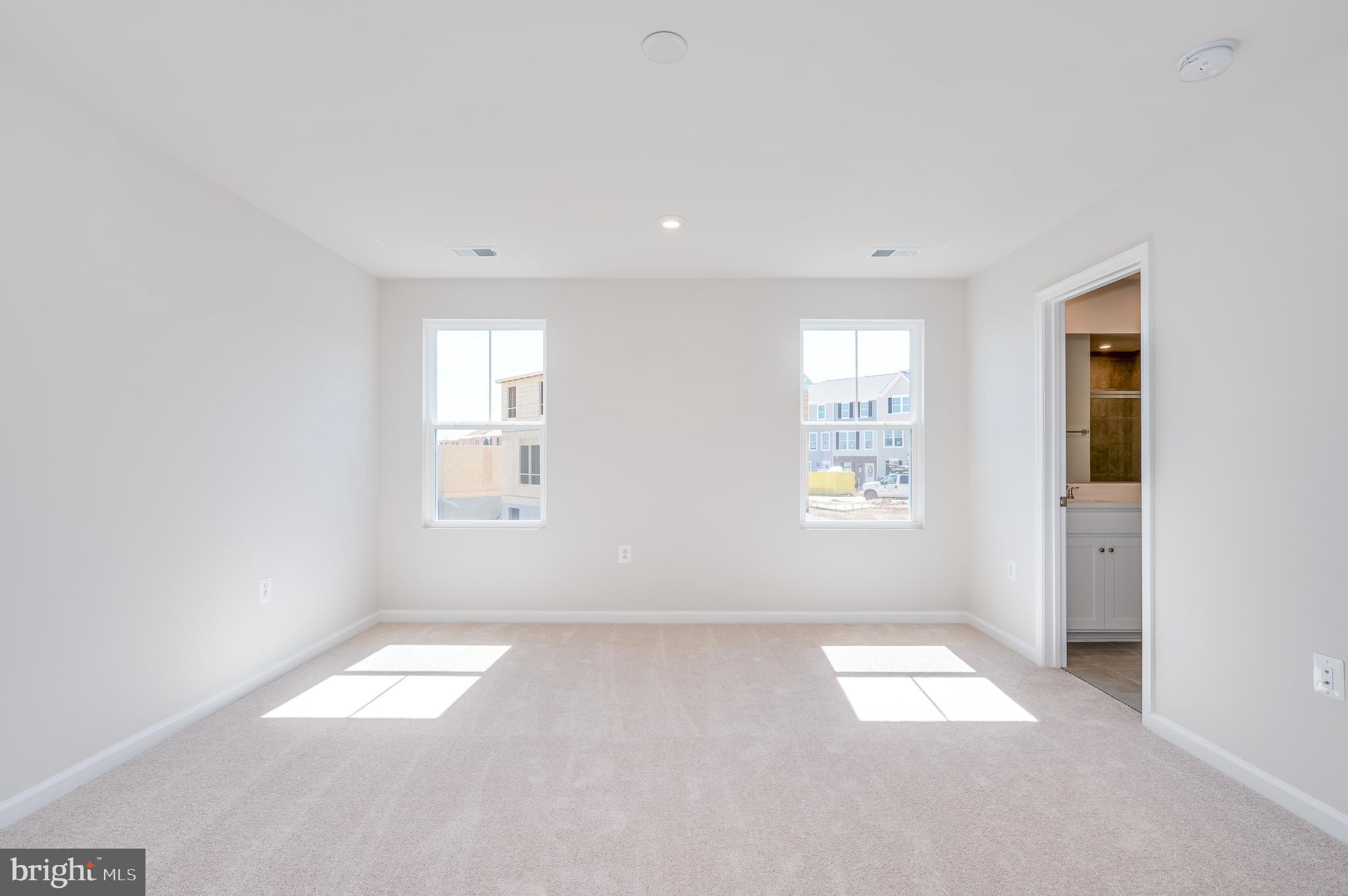 PRESIDENTS POINTE - Residential Lease