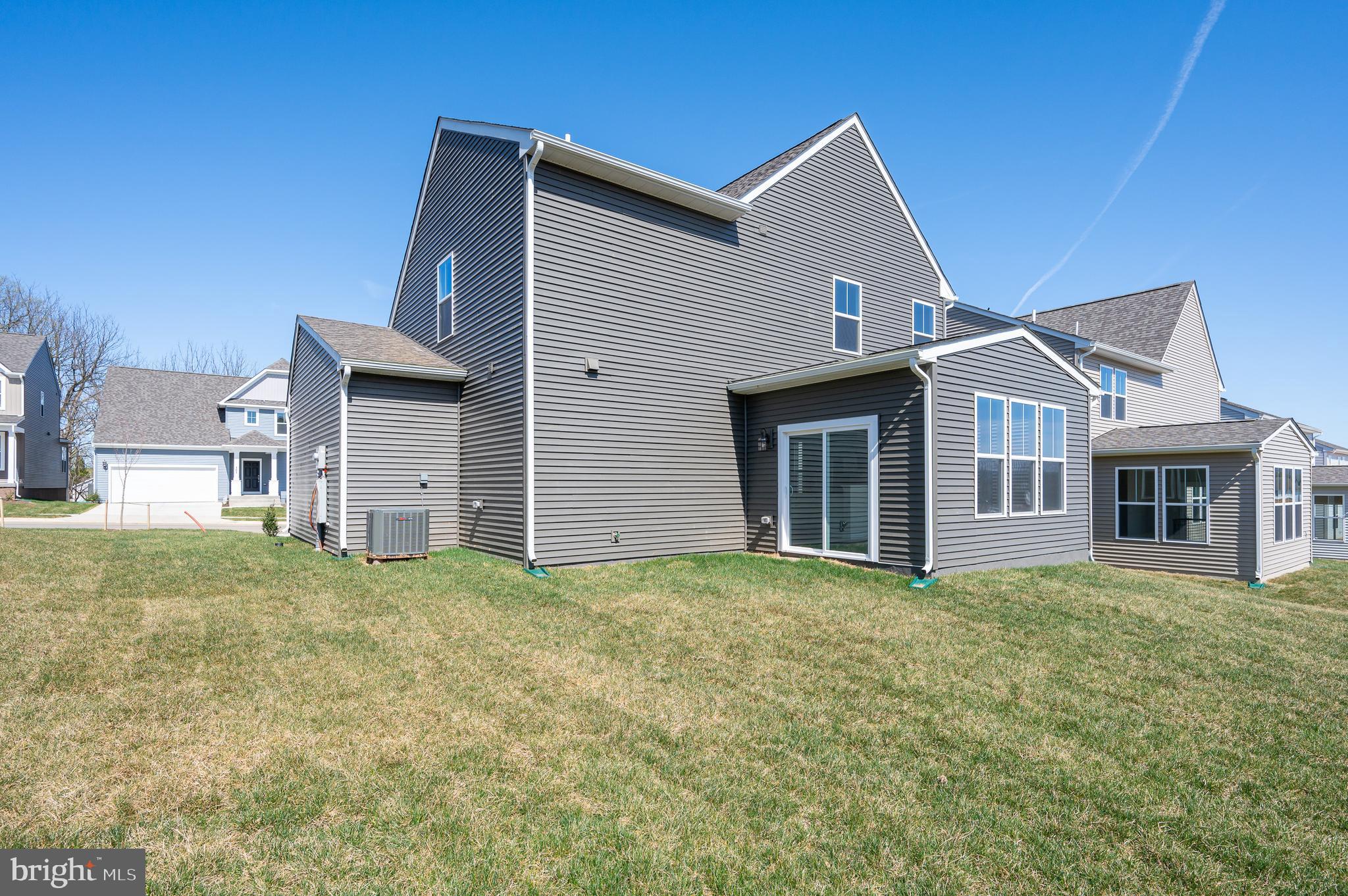 PRESIDENTS POINTE - Residential Lease