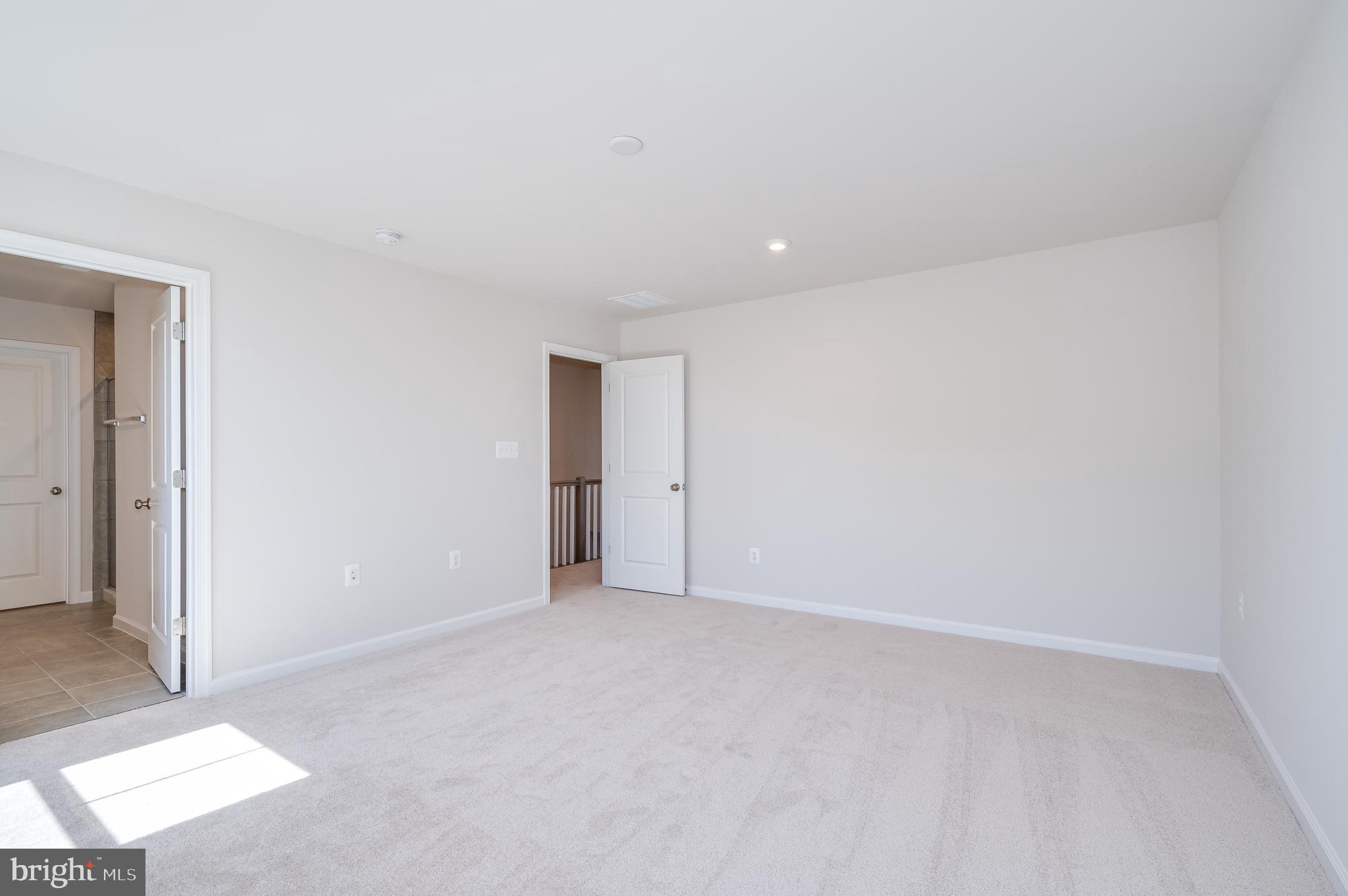 PRESIDENTS POINTE - Residential Lease