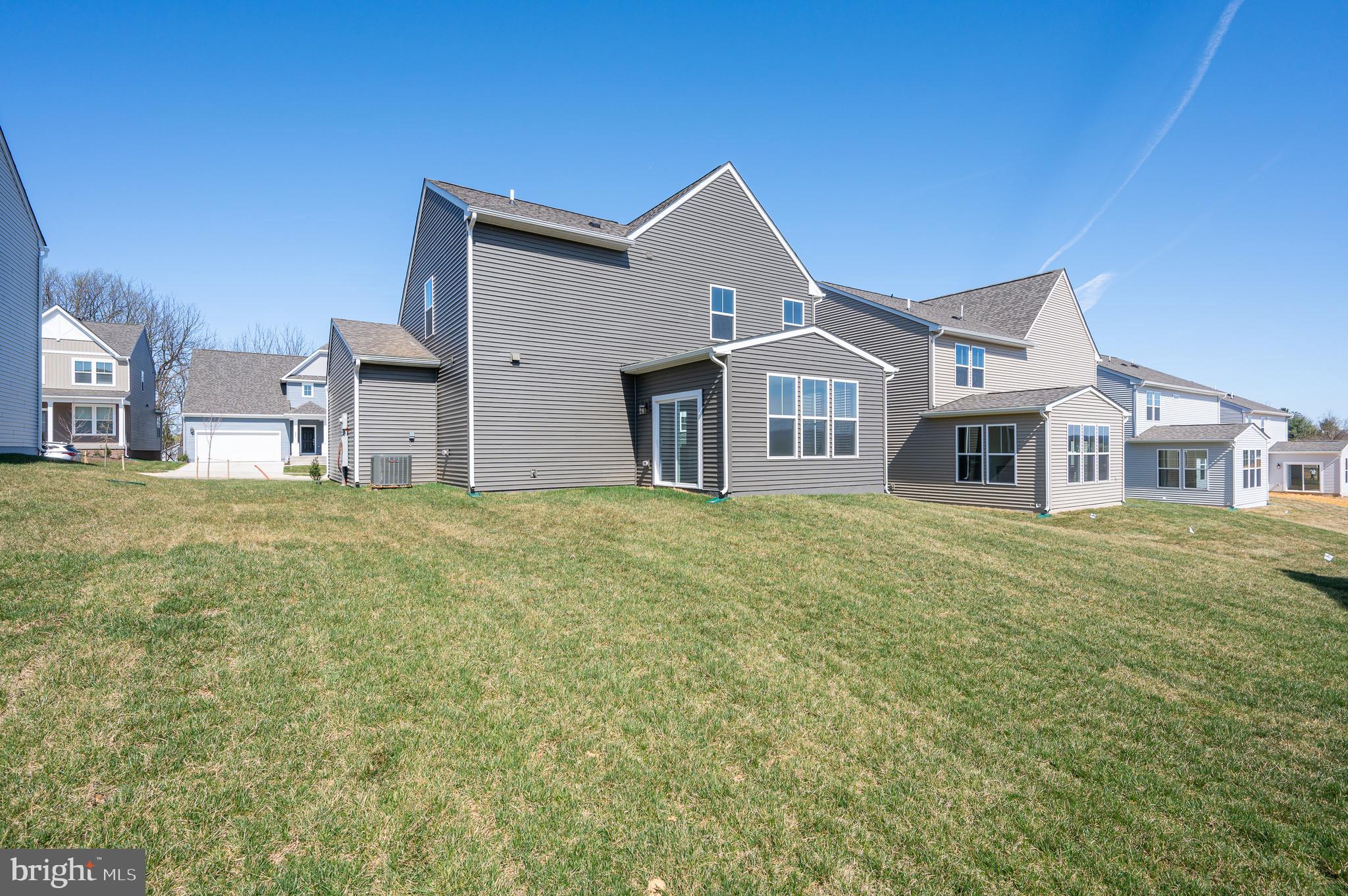 PRESIDENTS POINTE - Residential Lease