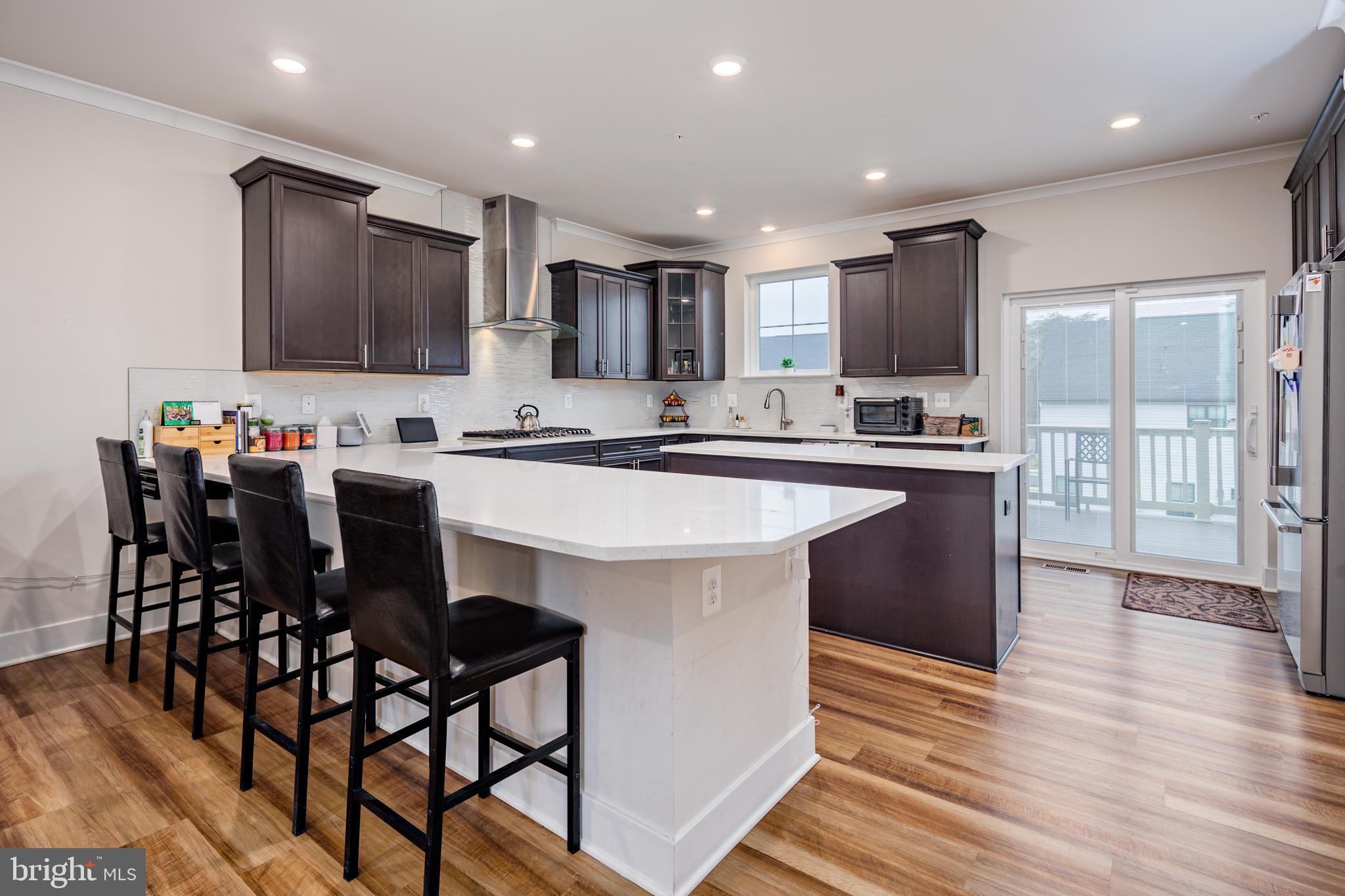 TANYARD SHORES - Residential Lease