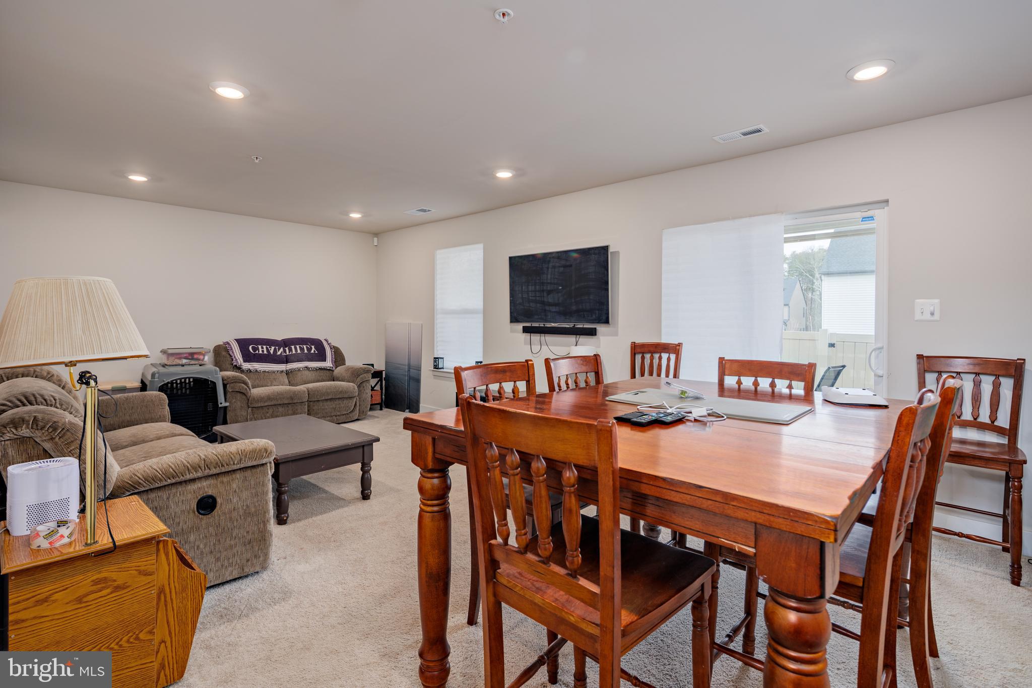 TANYARD SHORES - Residential Lease