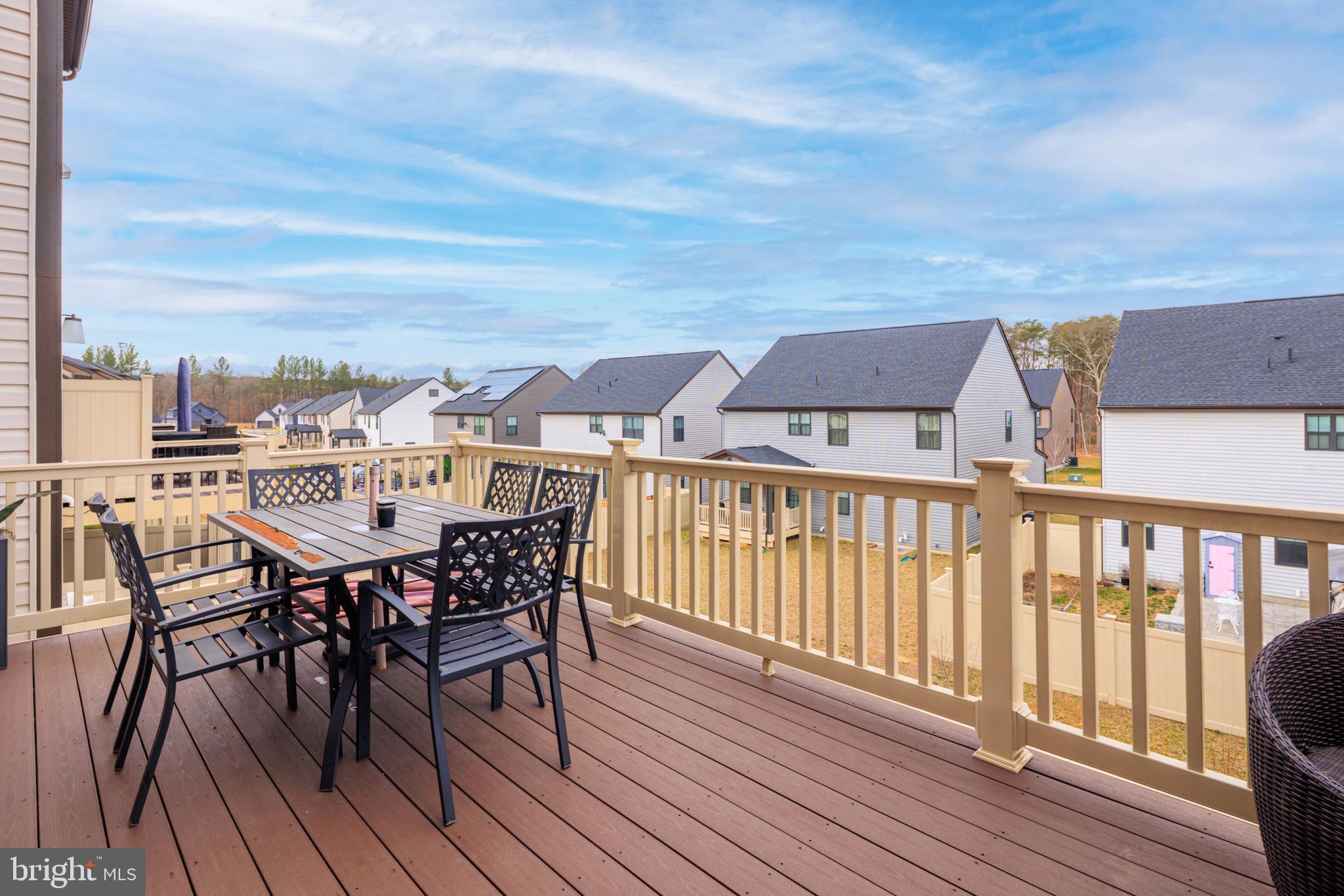 TANYARD SHORES - Residential Lease