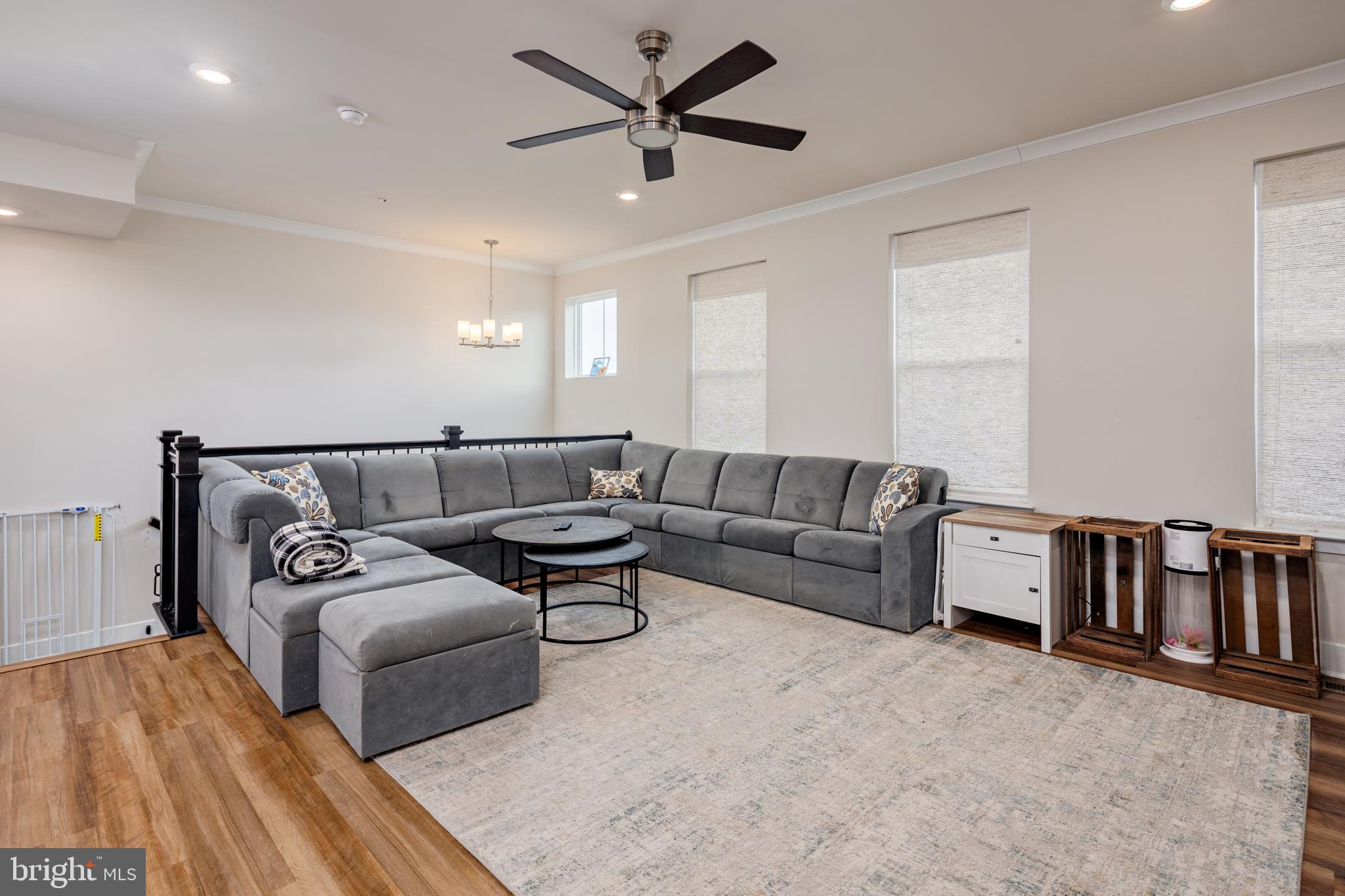 TANYARD SHORES - Residential Lease