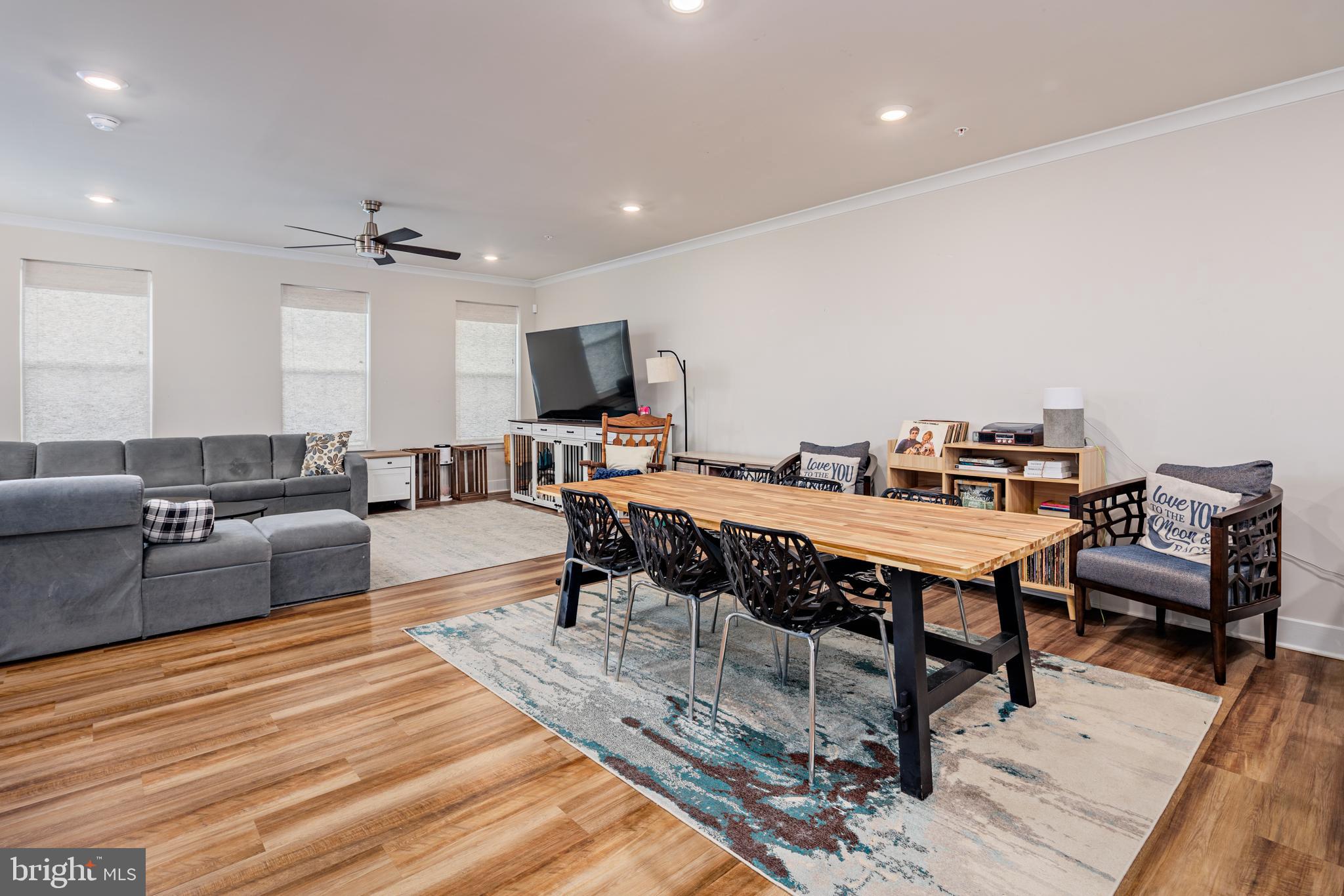 TANYARD SHORES - Residential Lease