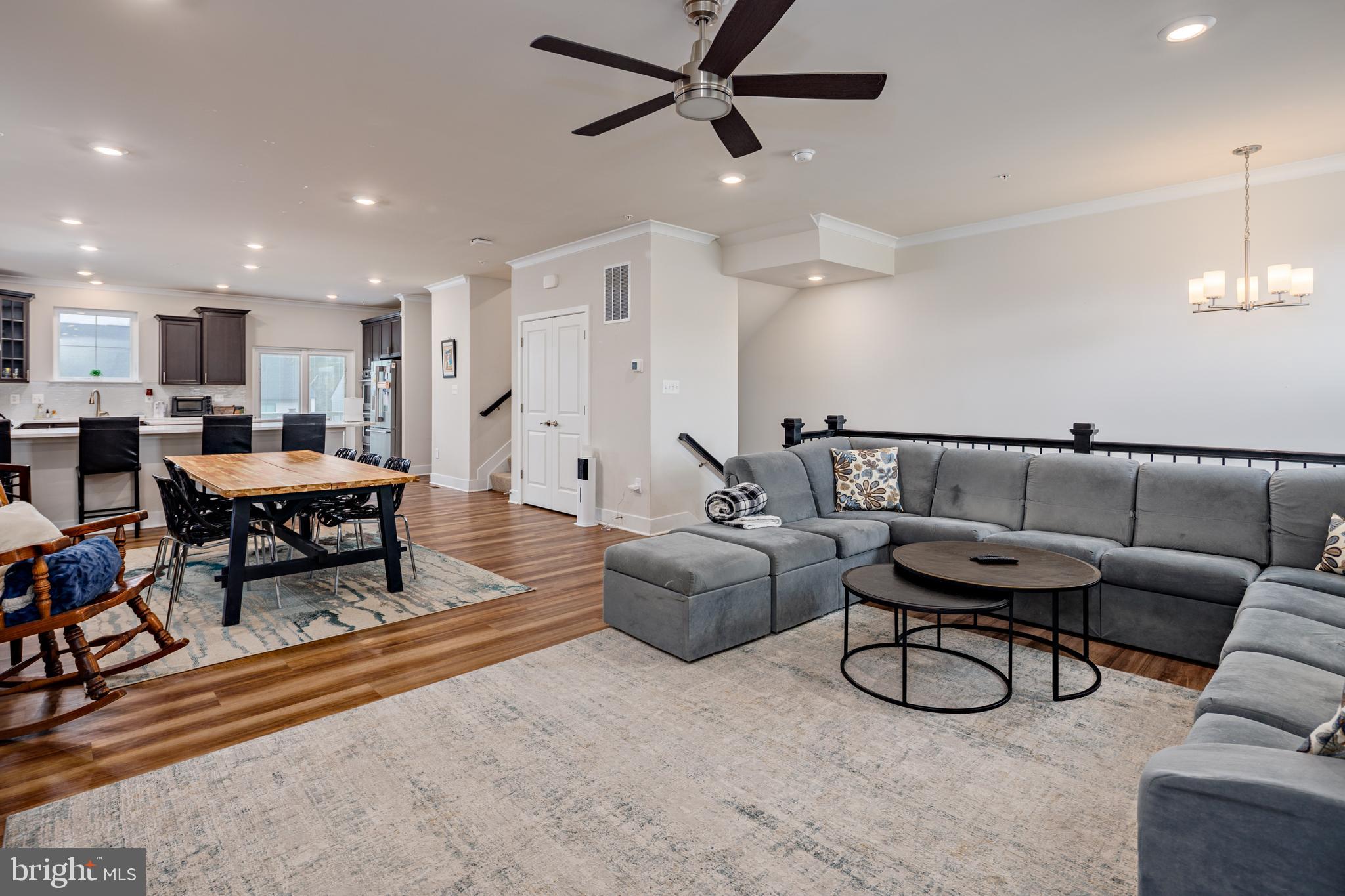 TANYARD SHORES - Residential Lease