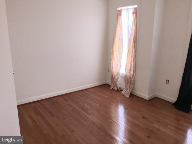 VILLAGES OF DORCHESTER - Residential Lease