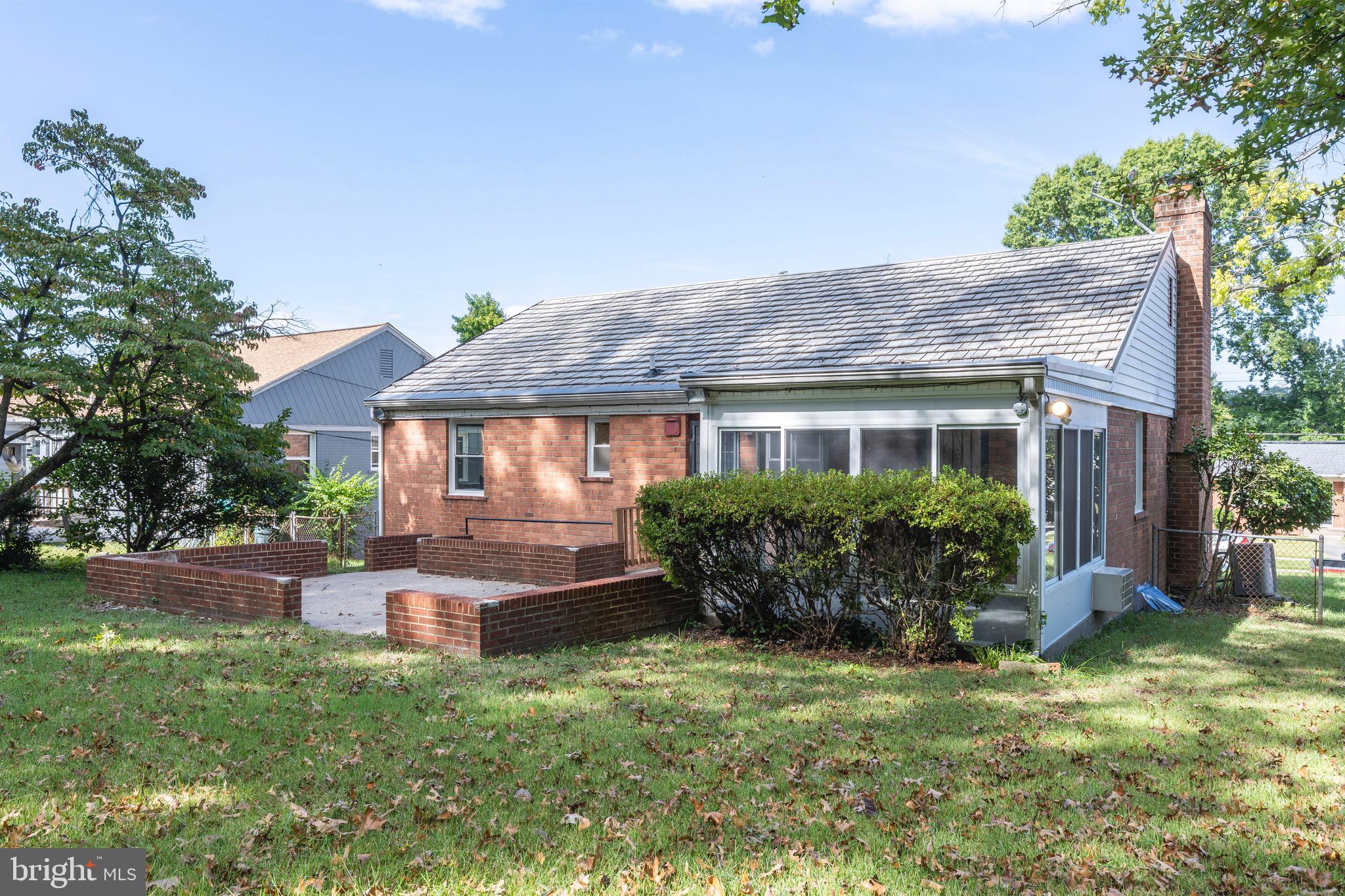 HILLCREST HEIGHTS - Residential