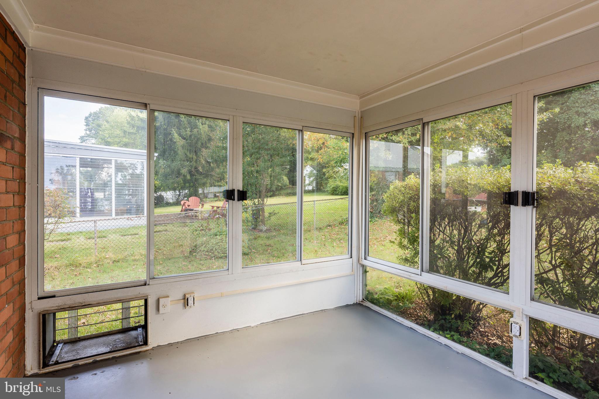 HILLCREST HEIGHTS - Residential