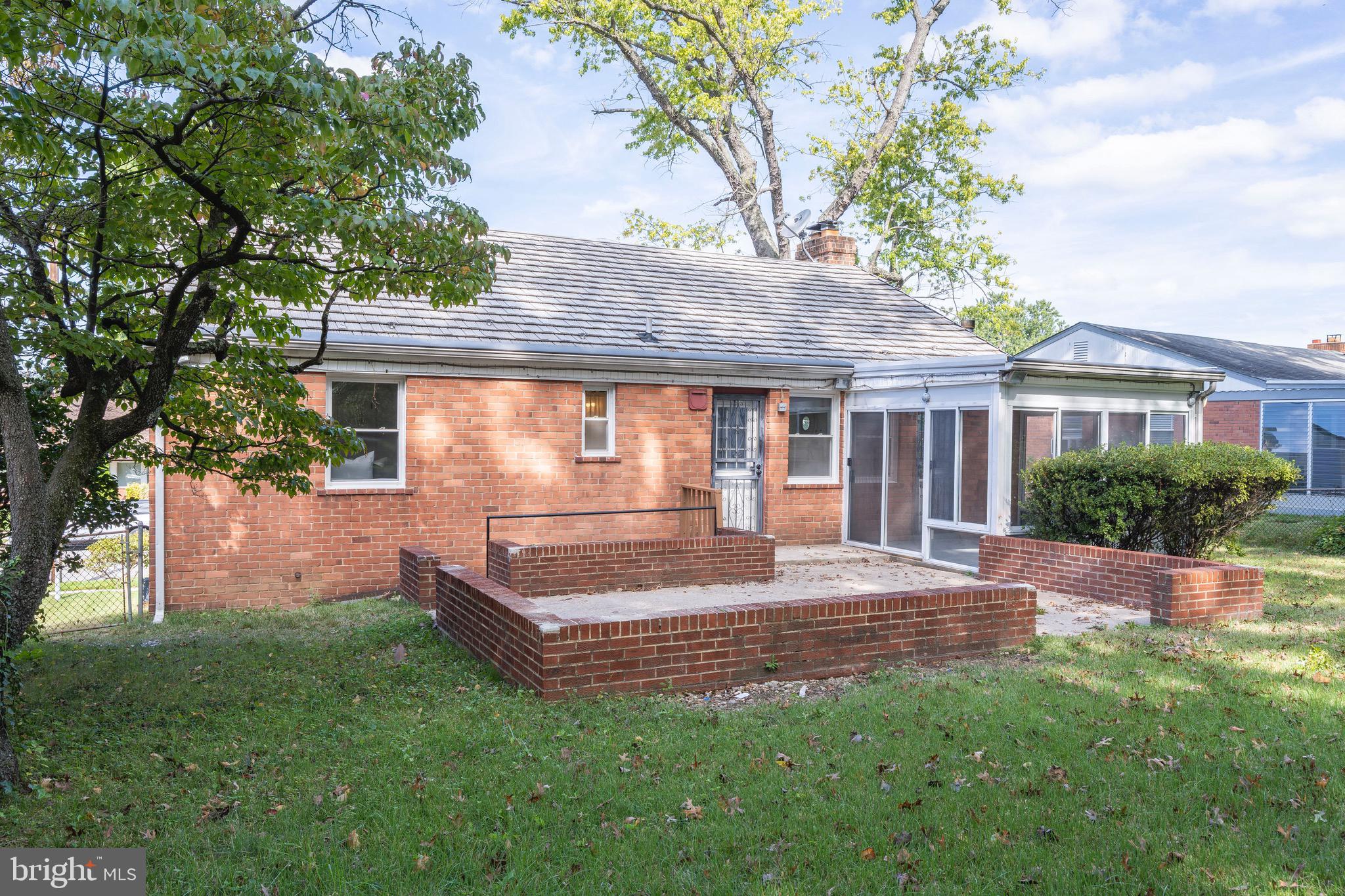 HILLCREST HEIGHTS - Residential