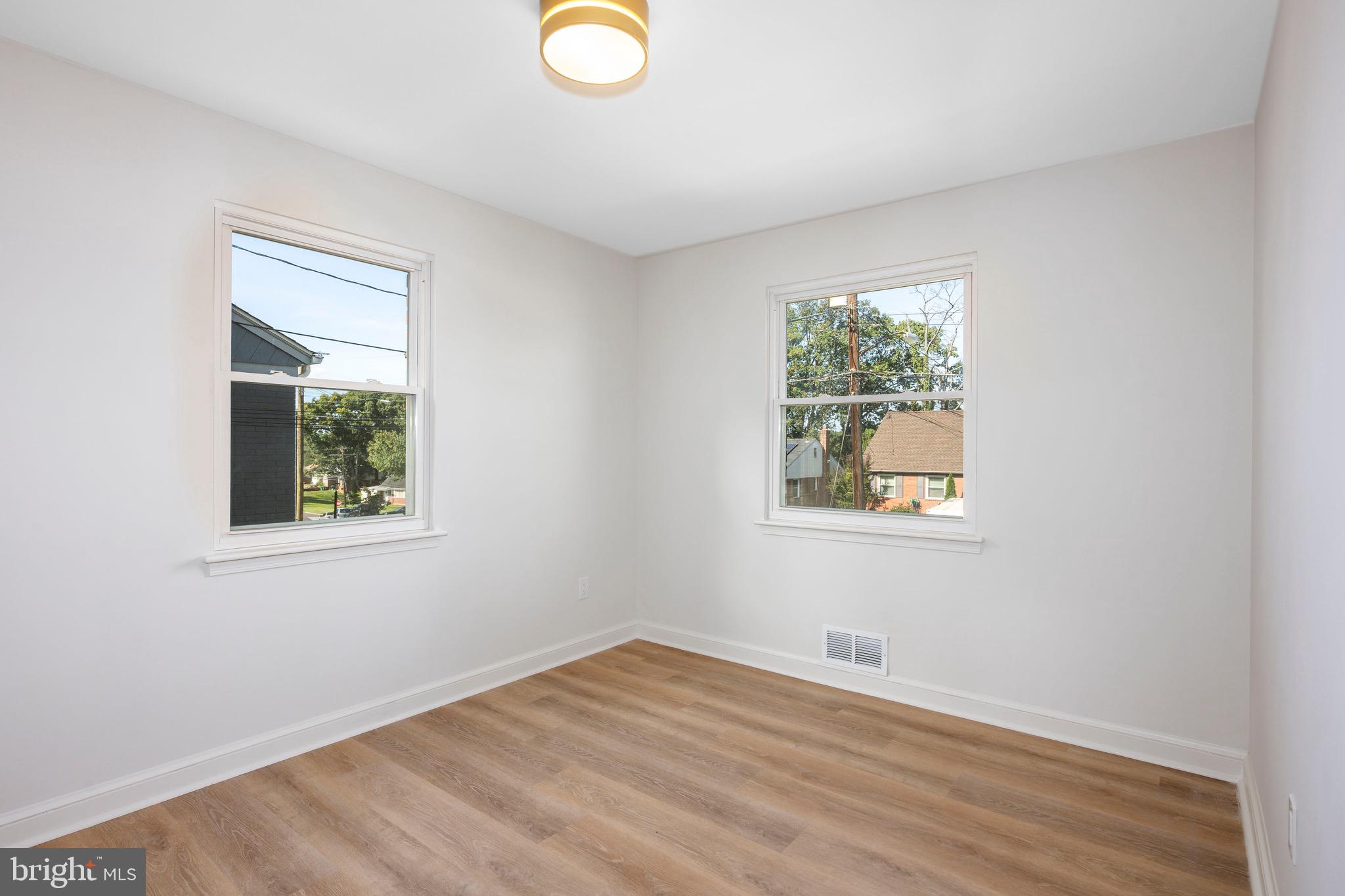 HILLCREST HEIGHTS - Residential