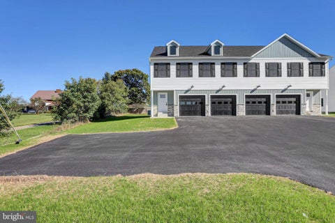 Townhouse For Sale - 3617 Buchanan Trail<br/> GREENCASTLE, PA 17225