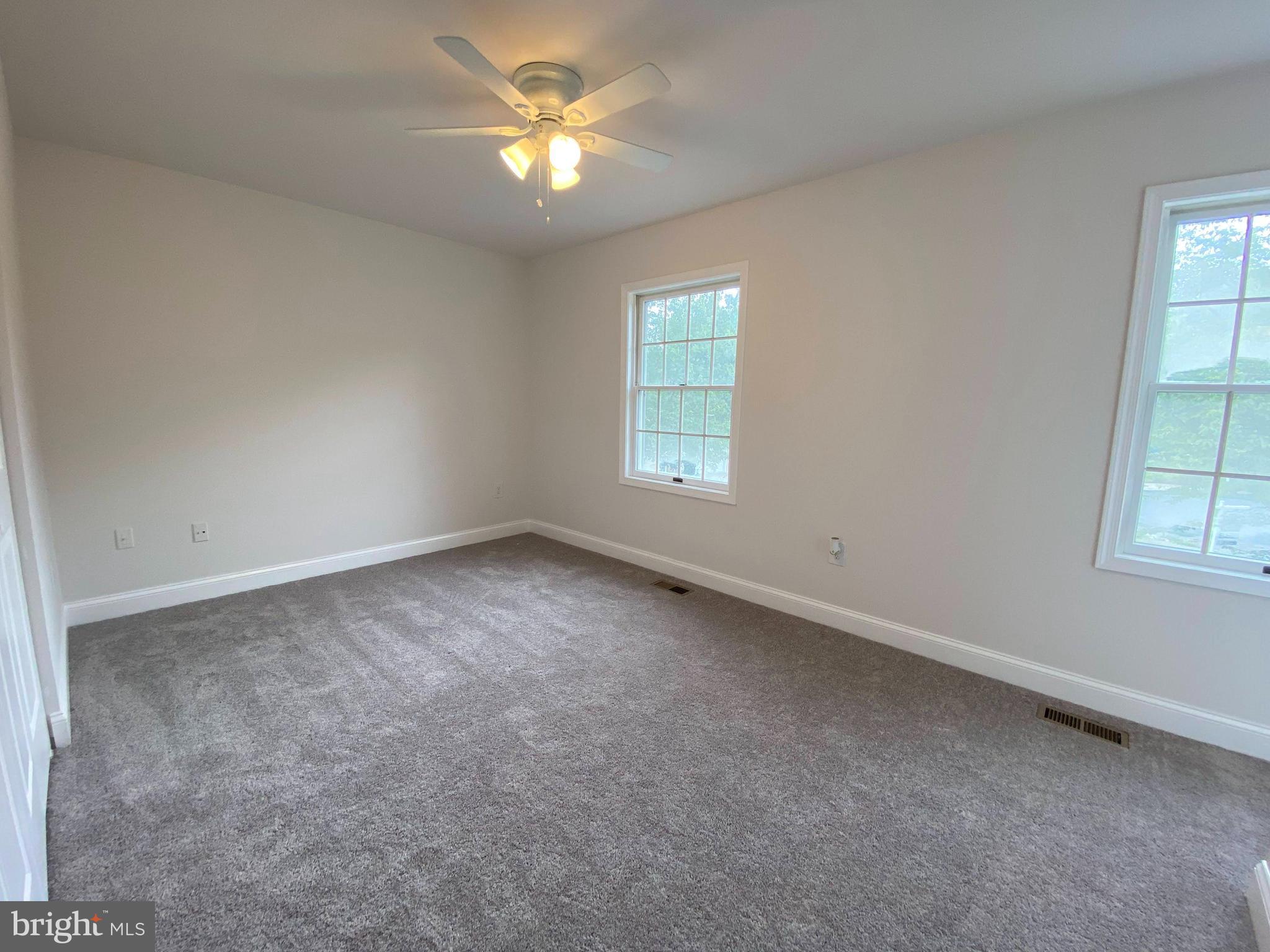 HAMPSHIRE - Residential