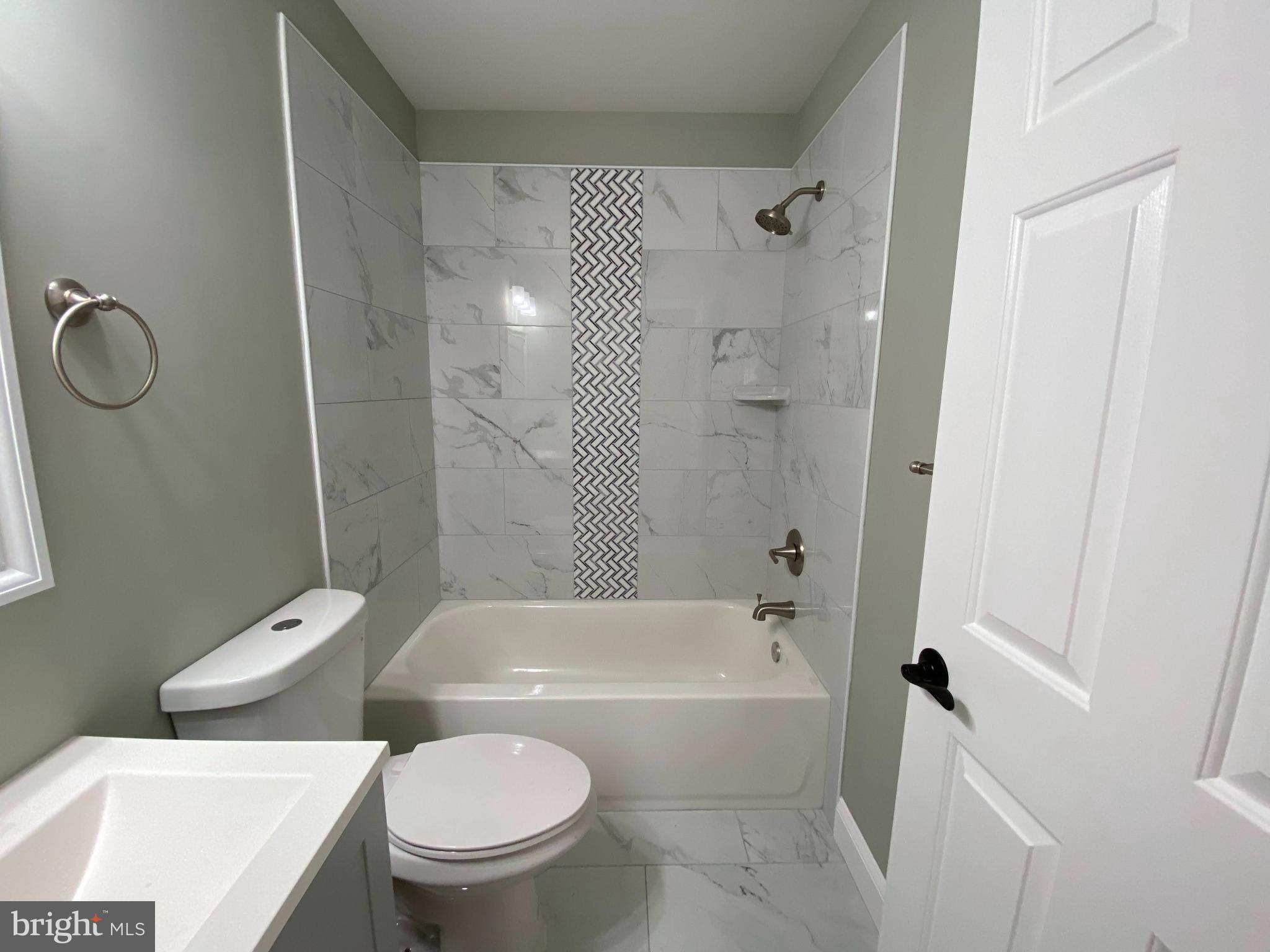 HAMPSHIRE - Residential