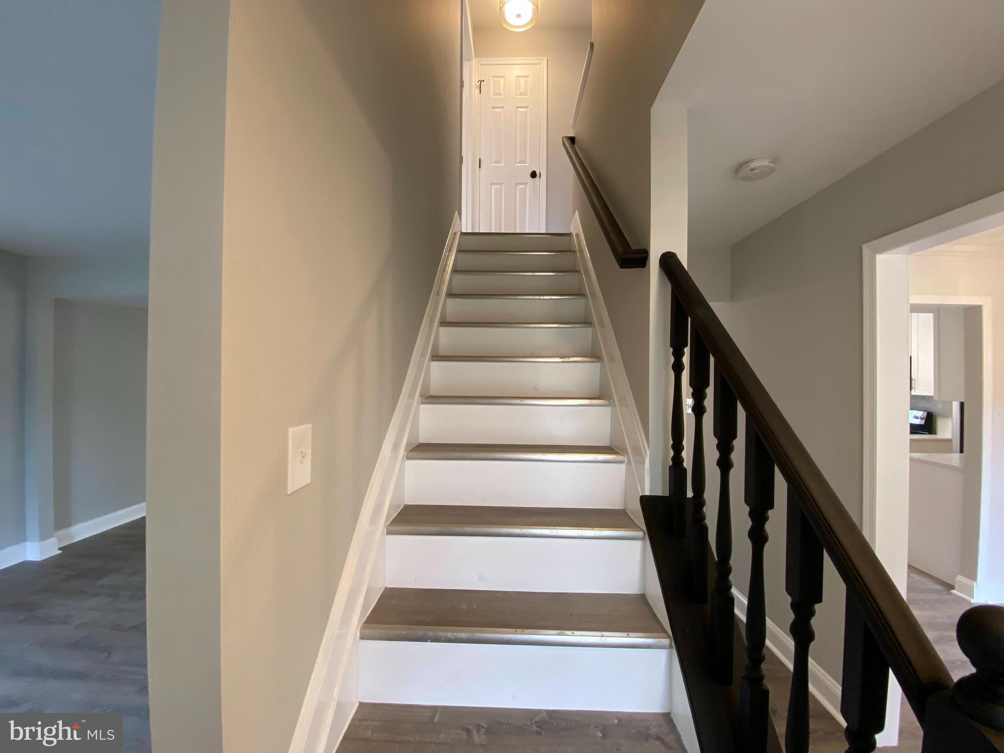 HAMPSHIRE - Residential