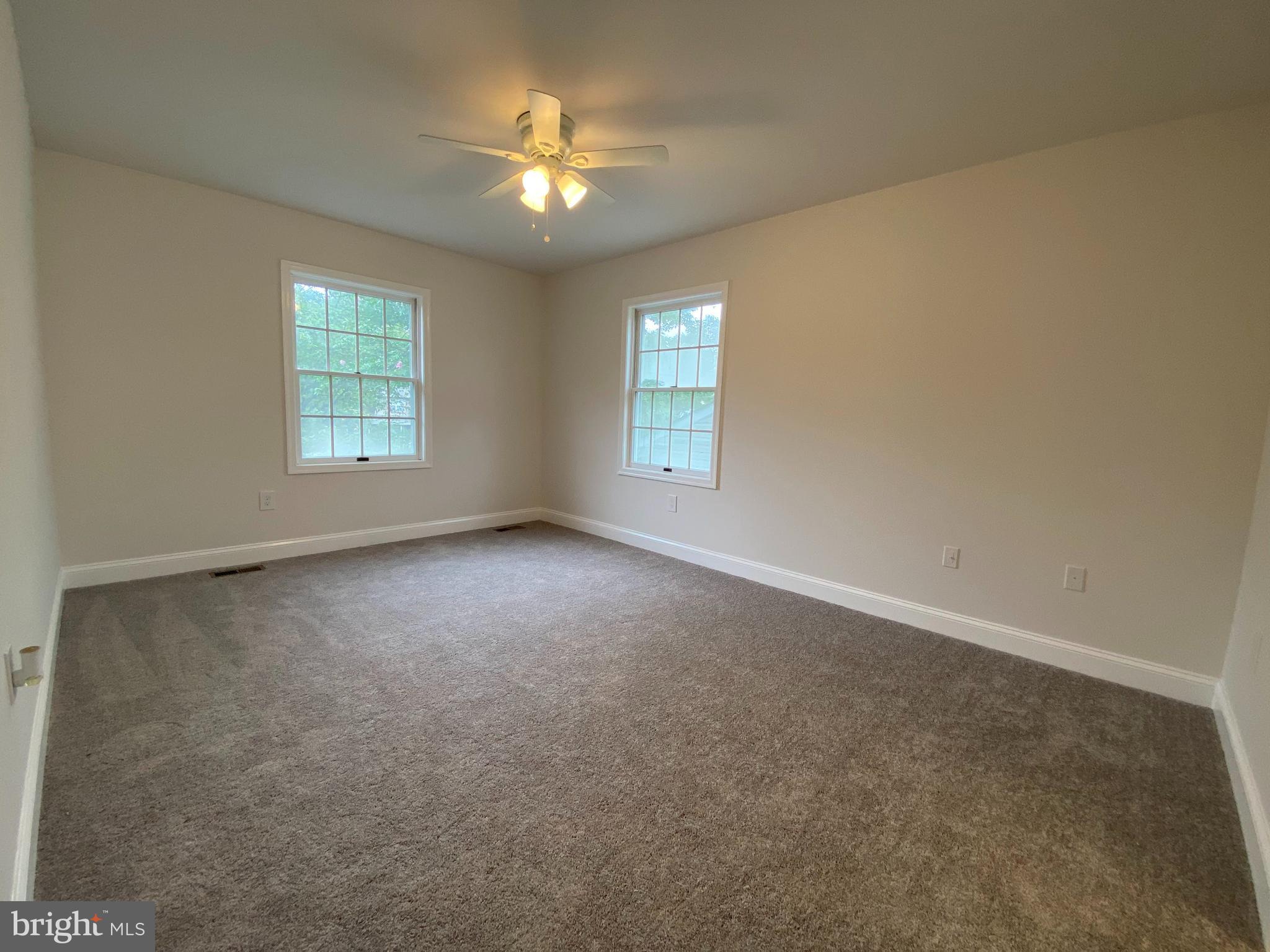 HAMPSHIRE - Residential