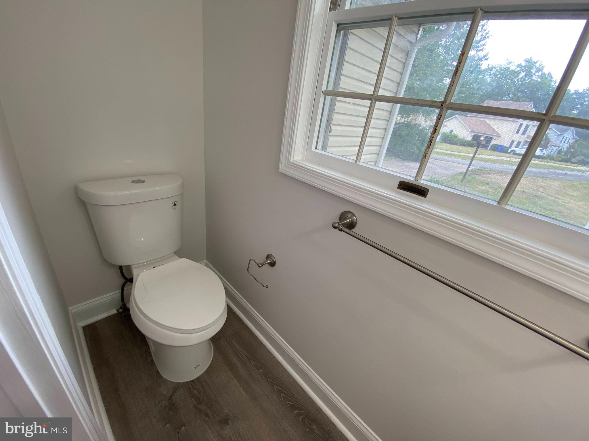 HAMPSHIRE - Residential