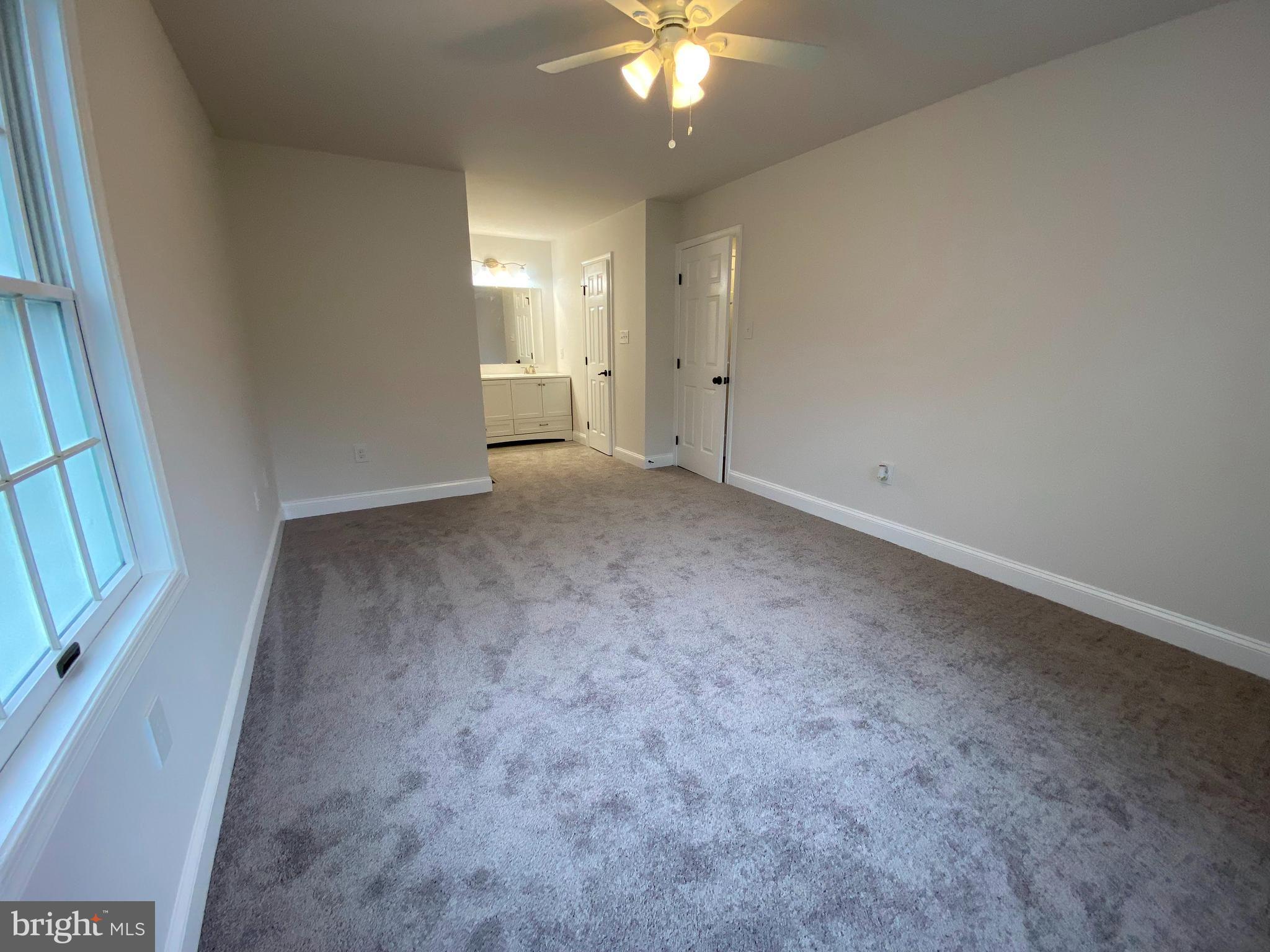 HAMPSHIRE - Residential