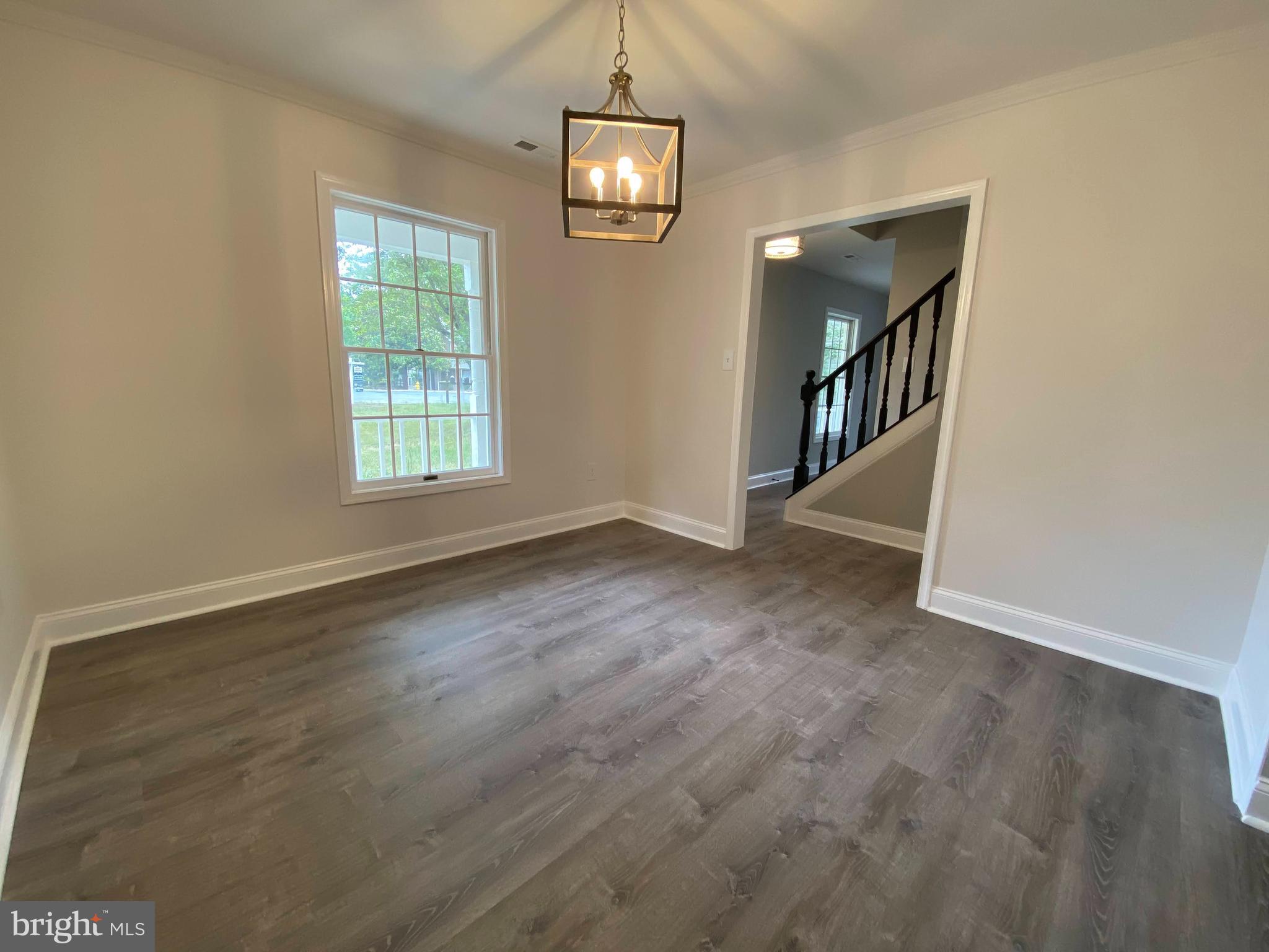 HAMPSHIRE - Residential