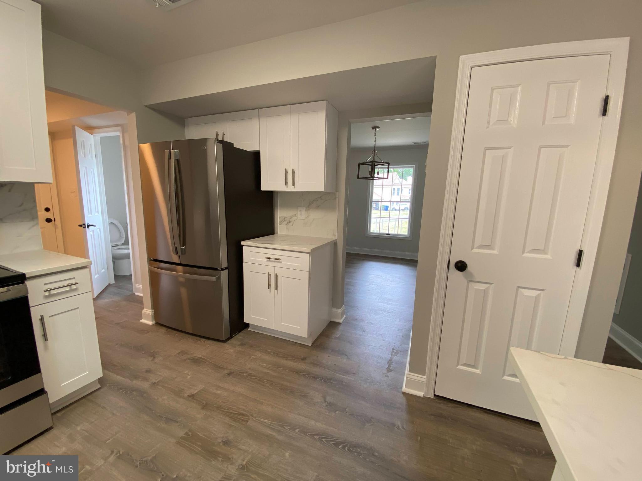 HAMPSHIRE - Residential