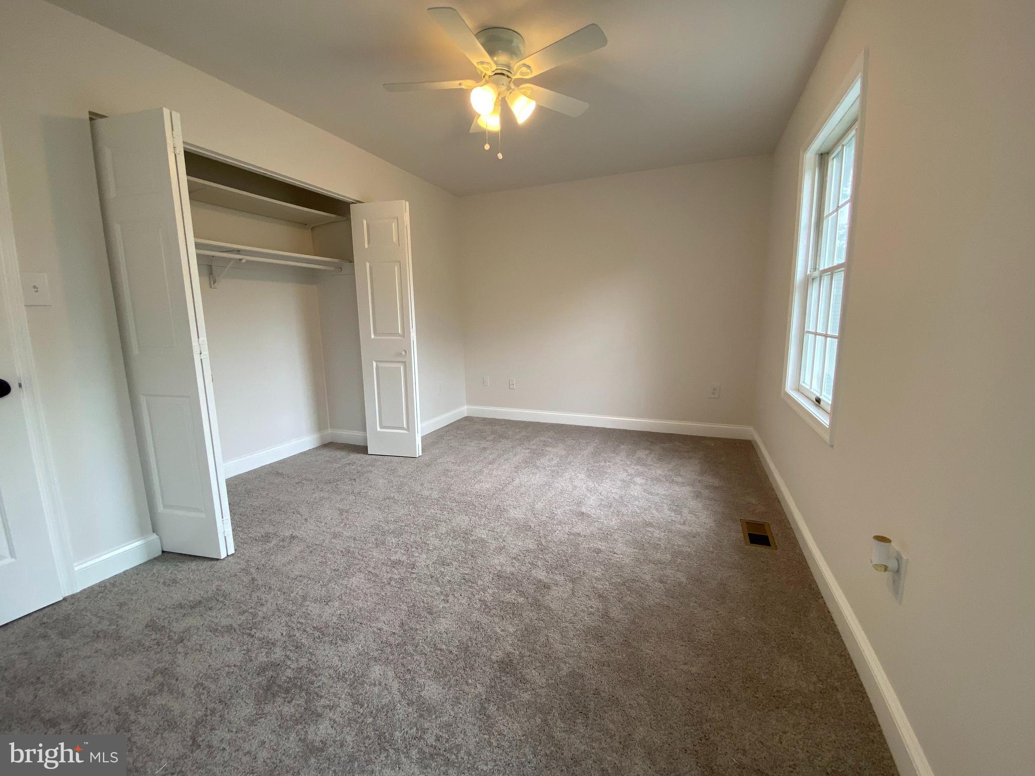 HAMPSHIRE - Residential