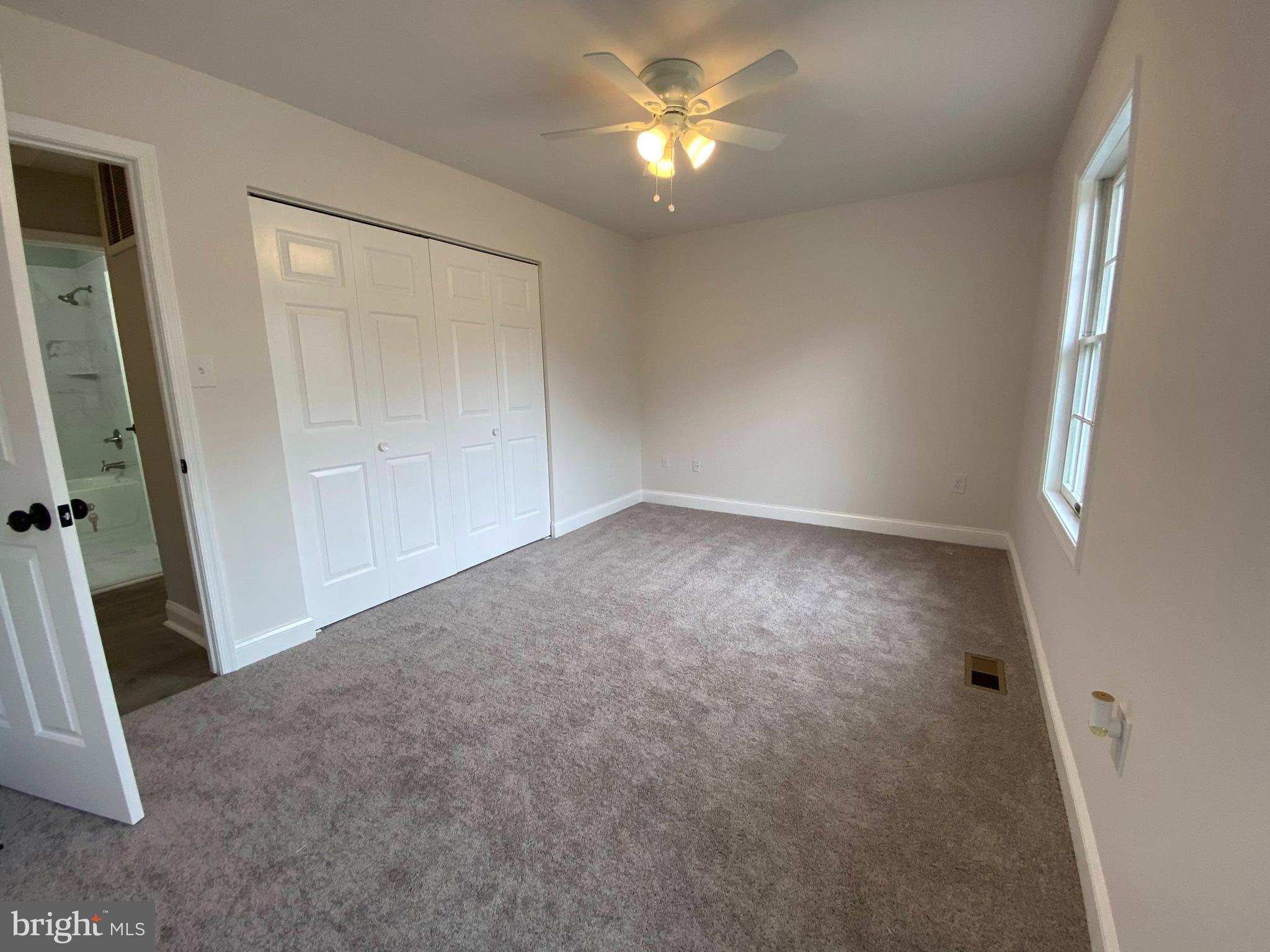 HAMPSHIRE - Residential