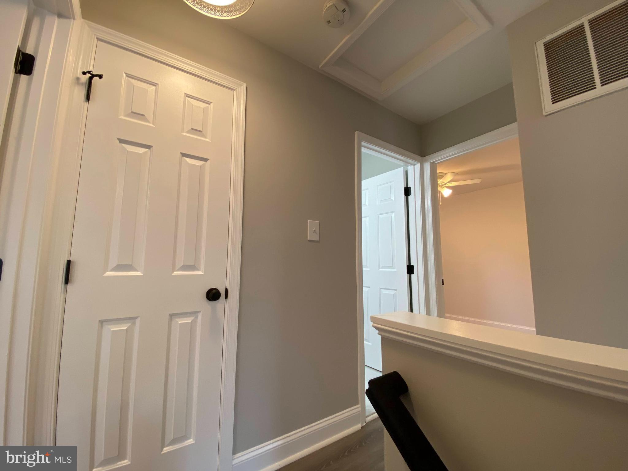 HAMPSHIRE - Residential