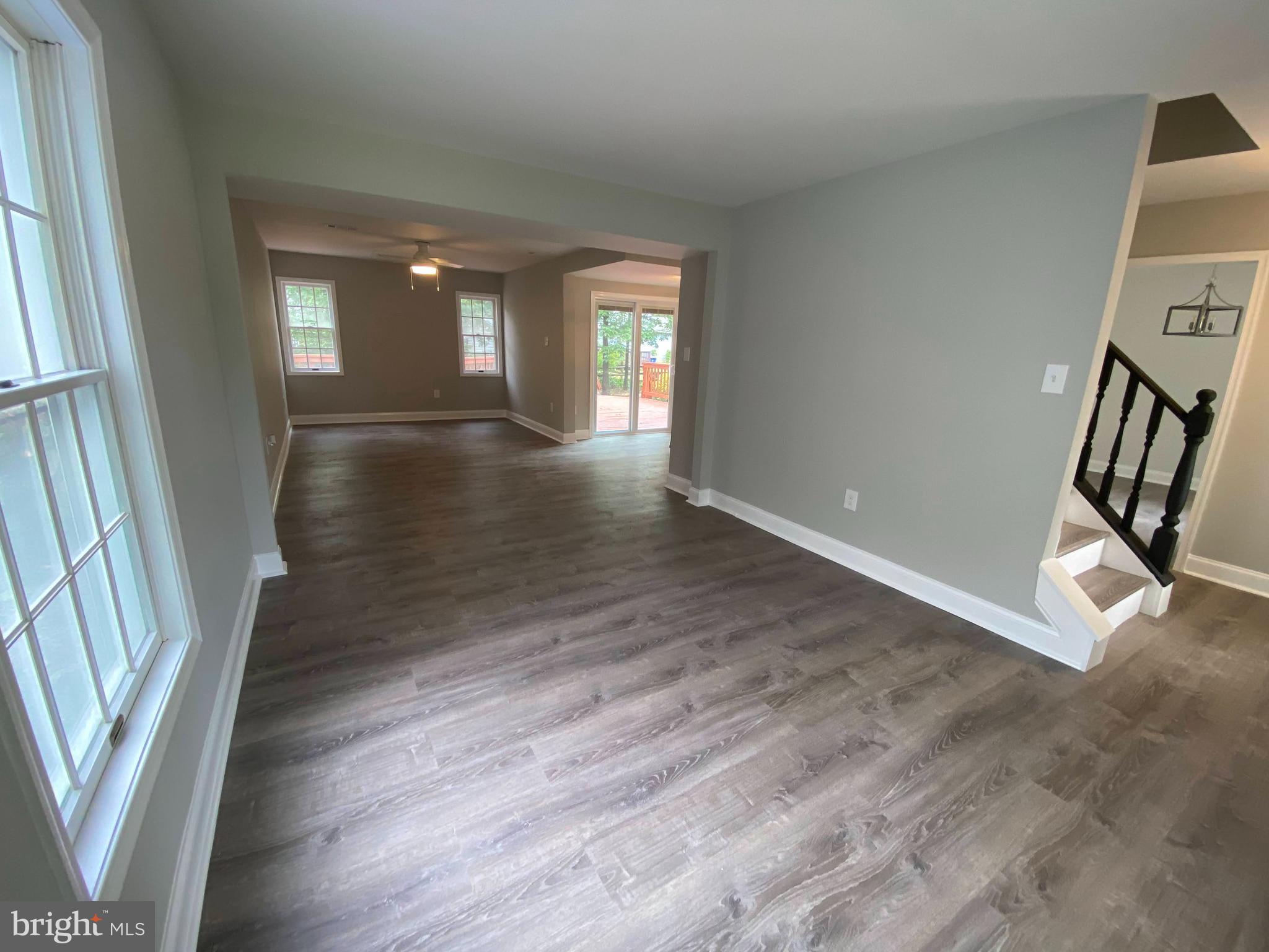 HAMPSHIRE - Residential