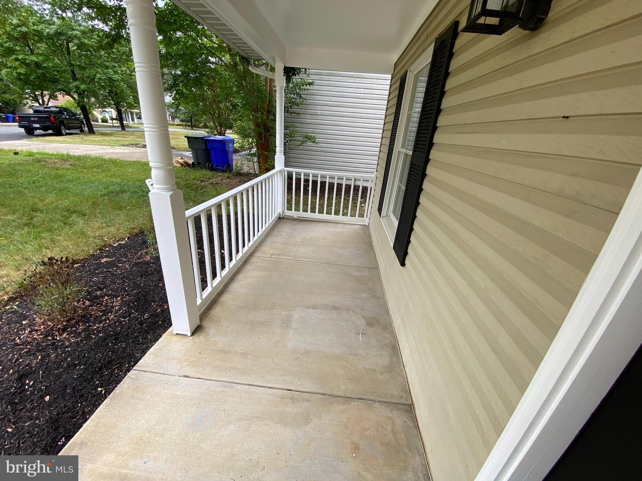 HAMPSHIRE - Residential