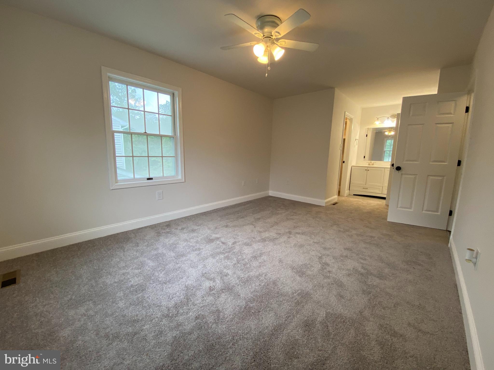 HAMPSHIRE - Residential