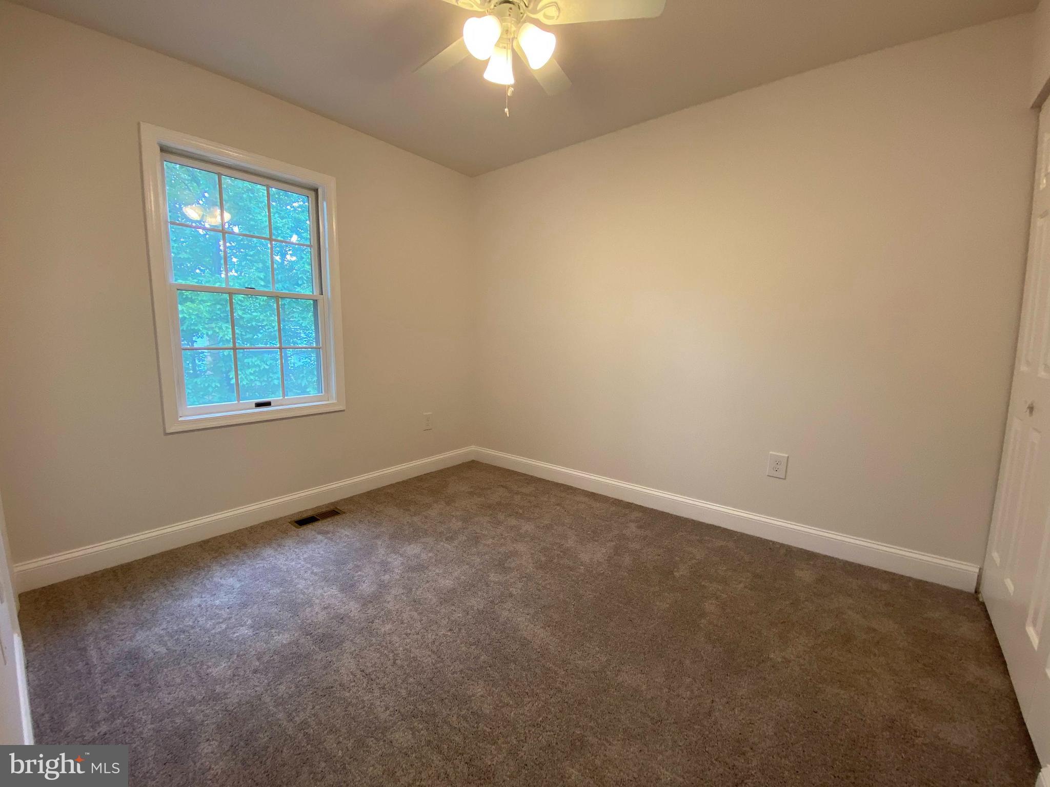 HAMPSHIRE - Residential