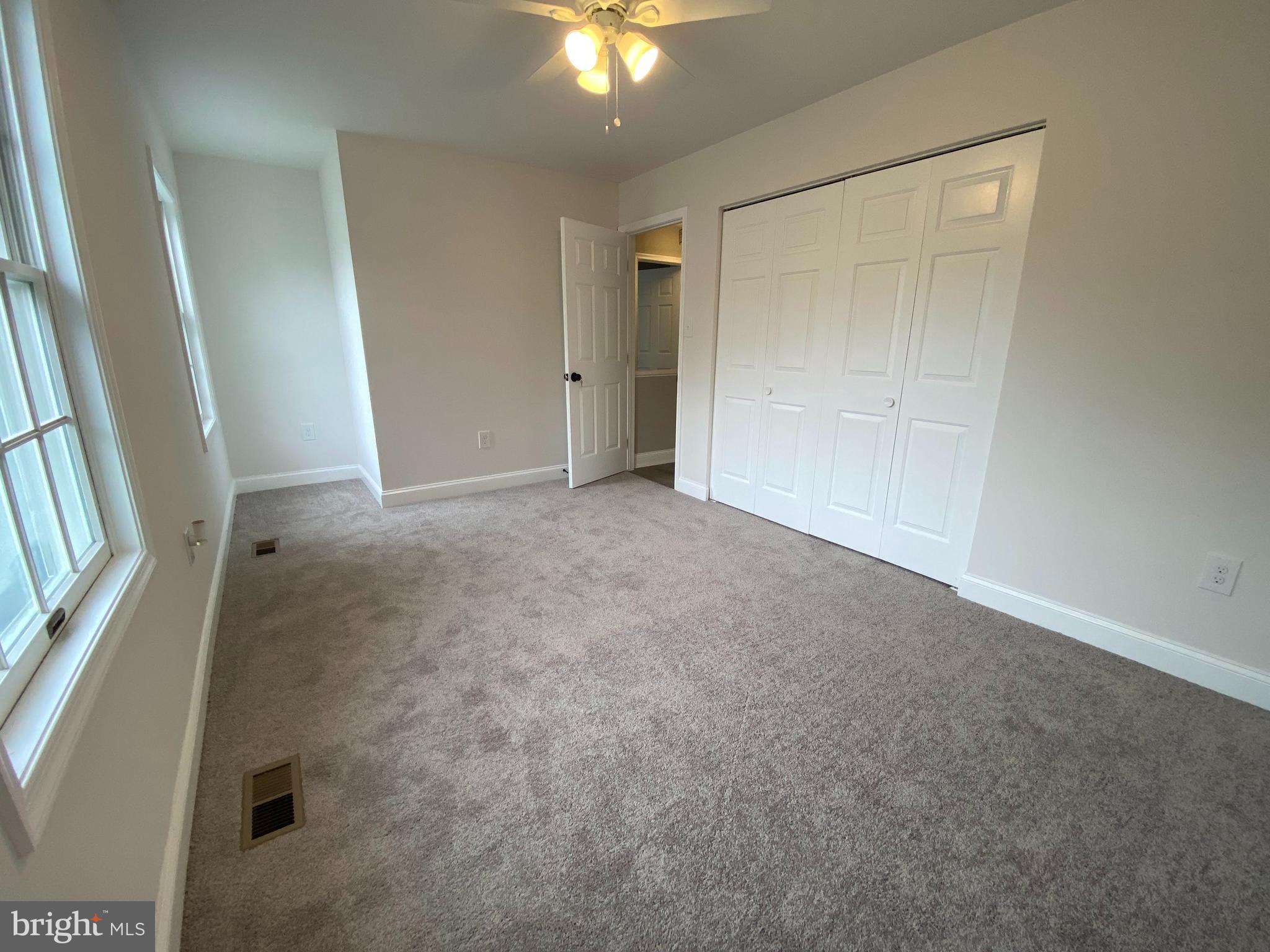 HAMPSHIRE - Residential