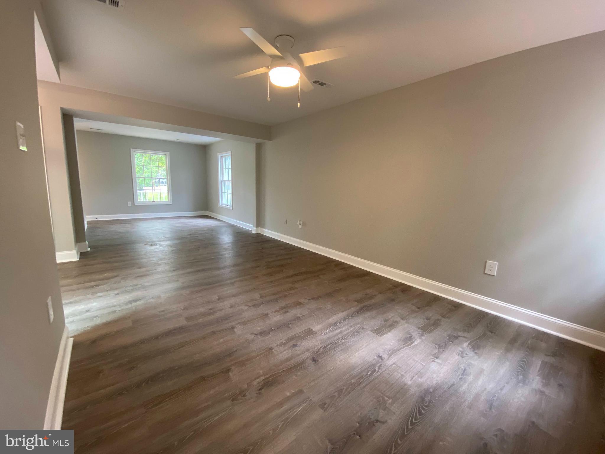 HAMPSHIRE - Residential